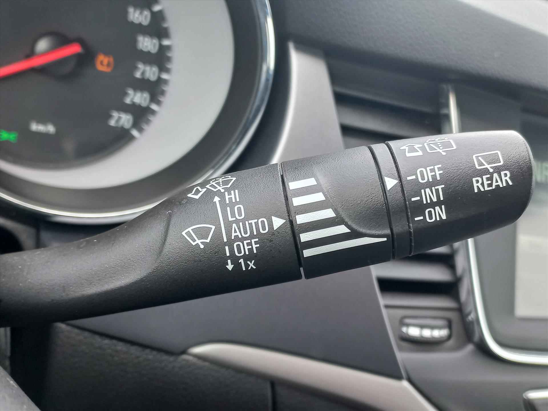 Opel Astra 1.2T 110pk EDITION | Airconditioning | Navigatie | Lm velgen | Camera | Parkeersensoren voor en achter - 22/37