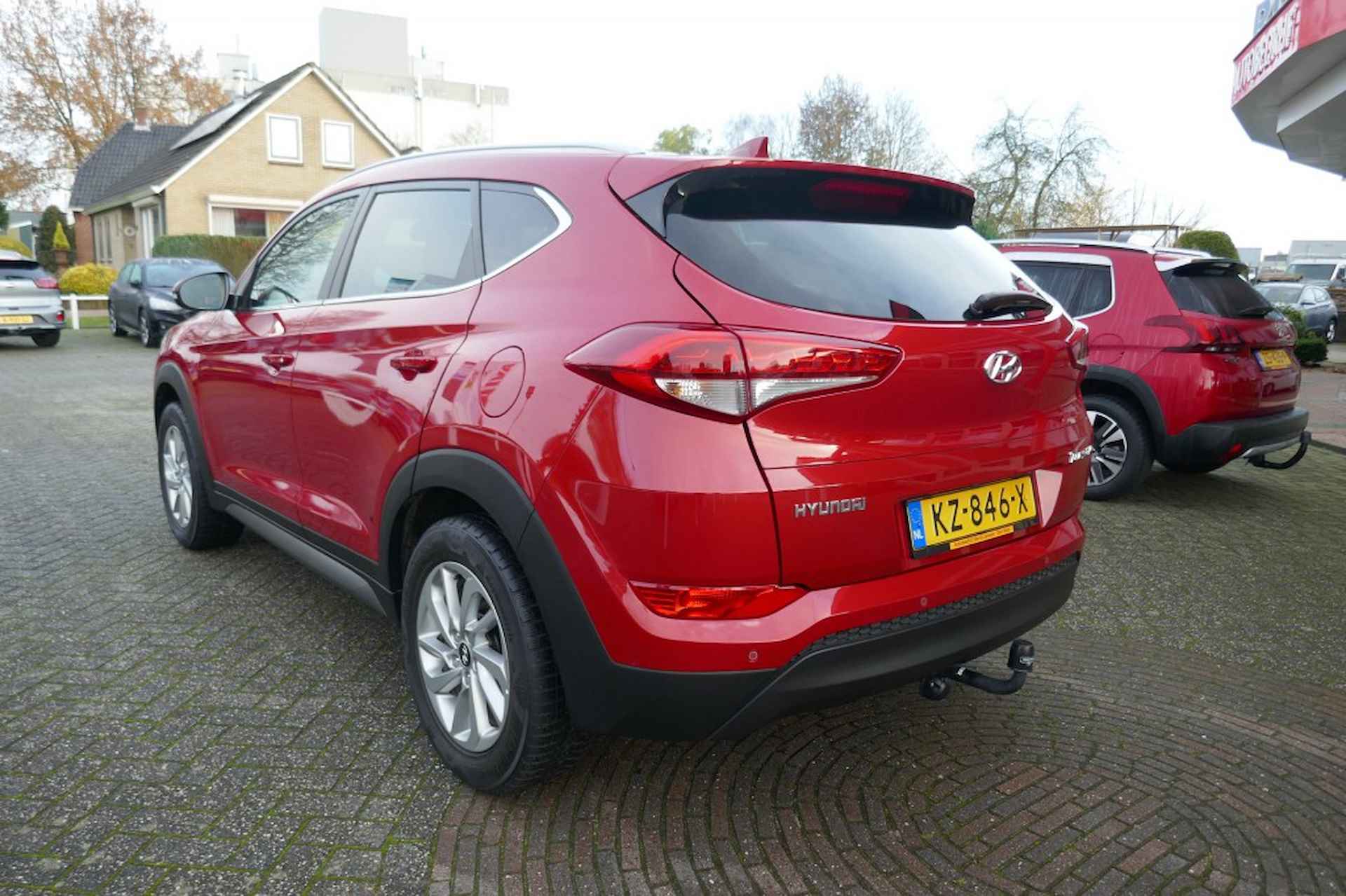 HYUNDAI Tucson 1.6 GDI GO!  NAVIGATIE/TREKHAAK/NL AUTO - 7/37