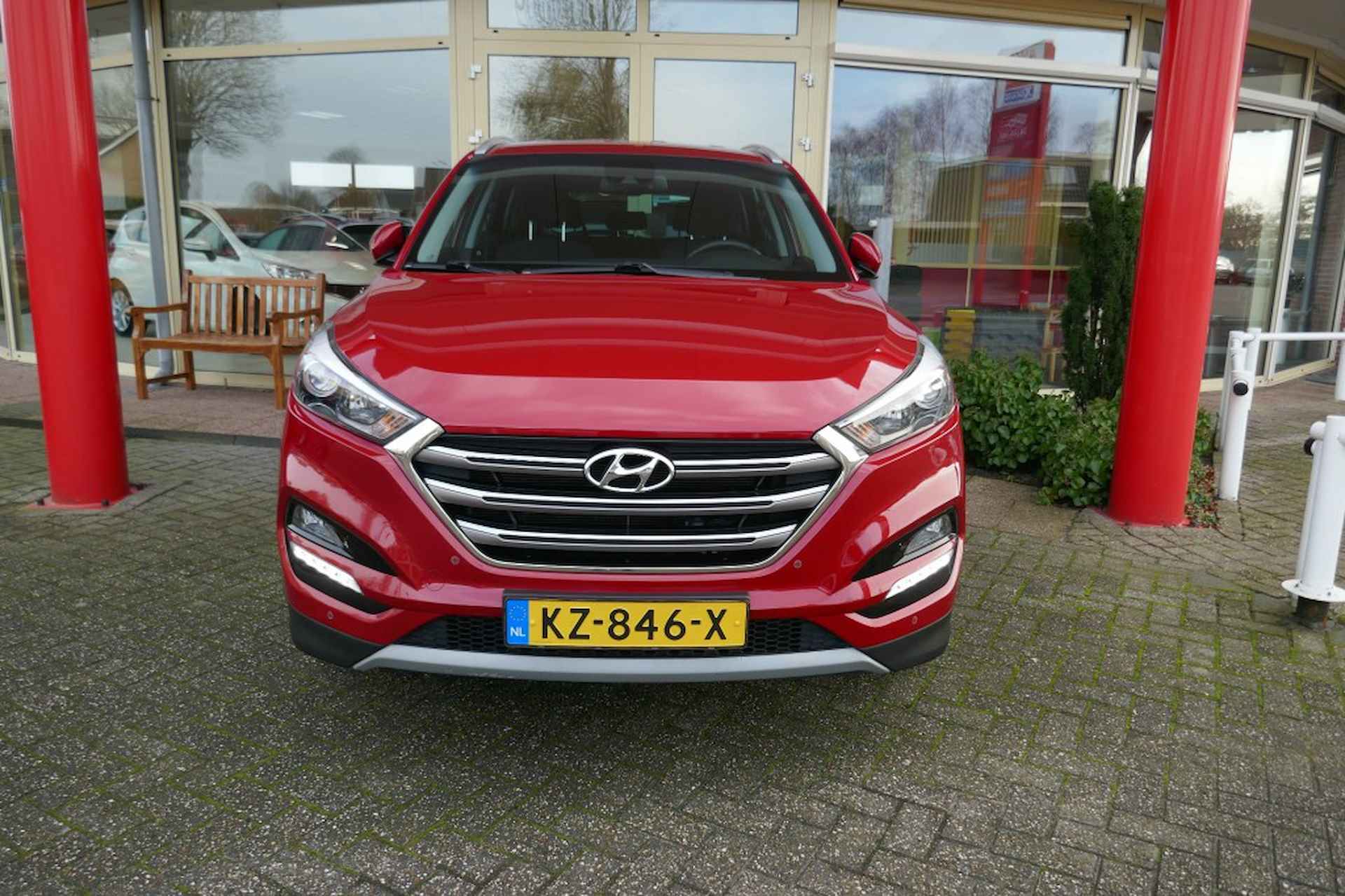 HYUNDAI Tucson 1.6 GDI GO!  NAVIGATIE/TREKHAAK/NL AUTO - 27/37