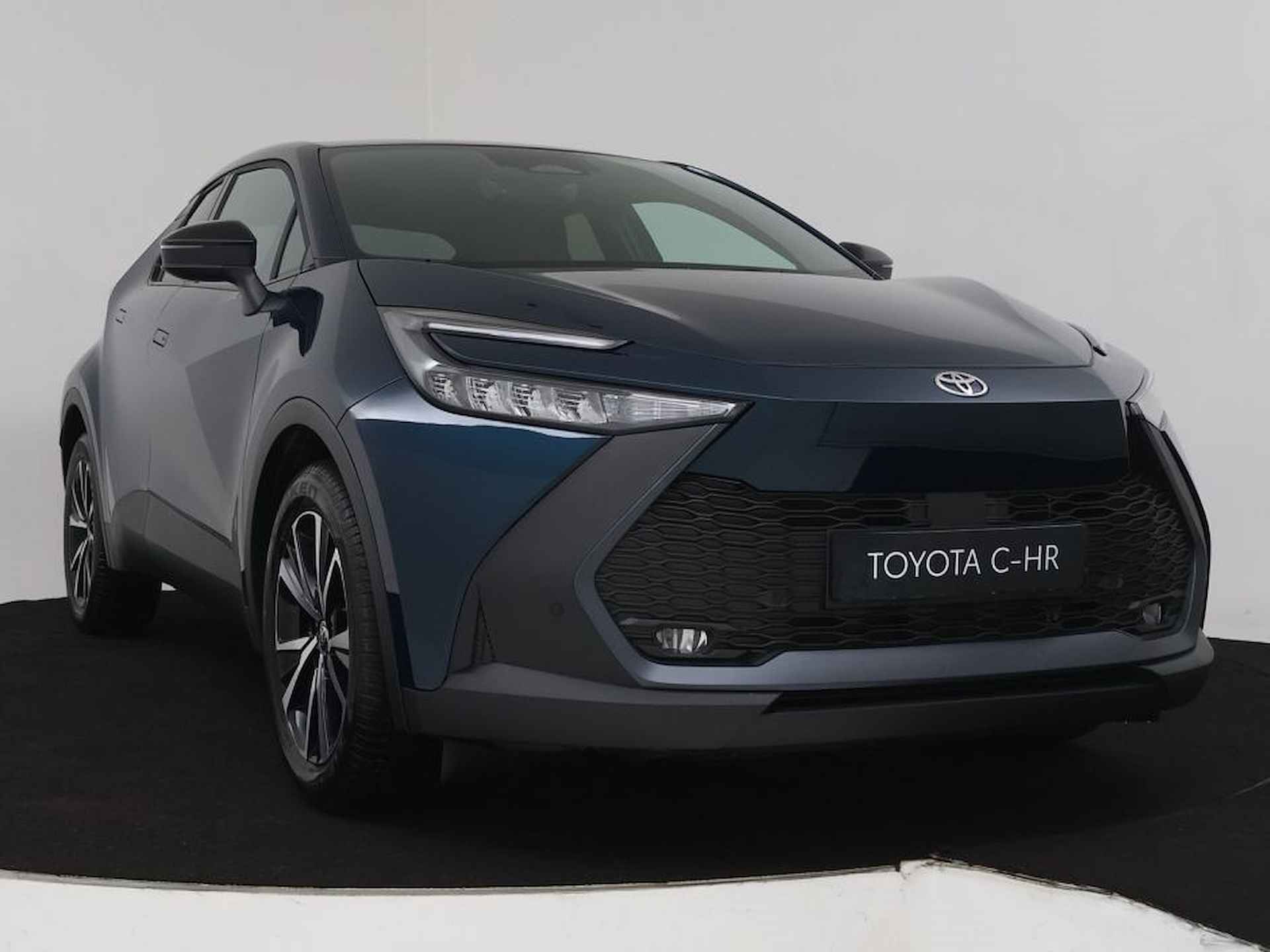 Toyota C-HR 1.8 Hybrid 140 Dynamic | NIEUW & DIRECT LEVERBAAR | MEERDERE KLEUREN OP VOORRAAD | incl. alle acties | - 3/33