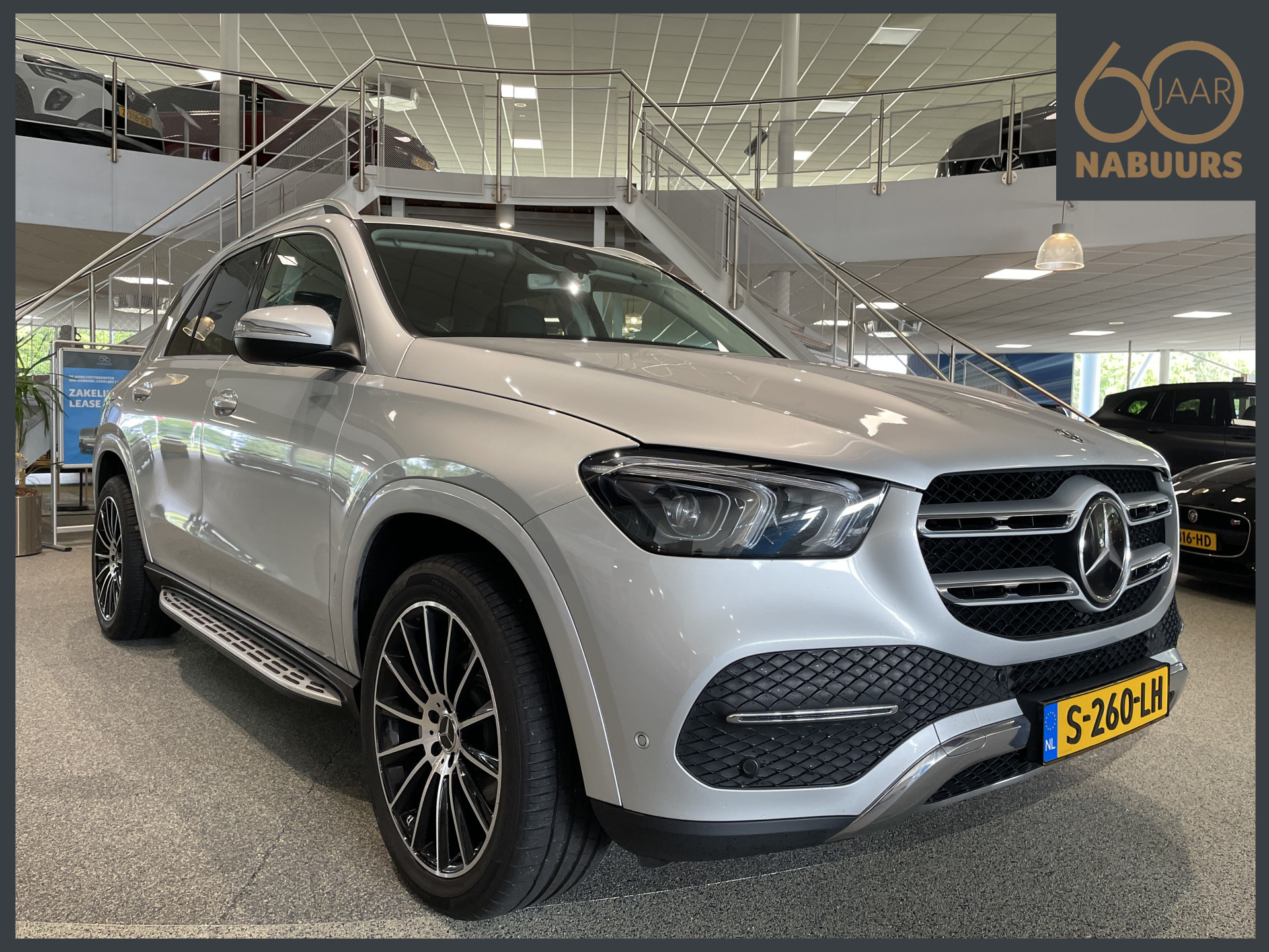 Mercedes-Benz GLE 300 d 4MATIC Premium, Distronic, Memory, Camera