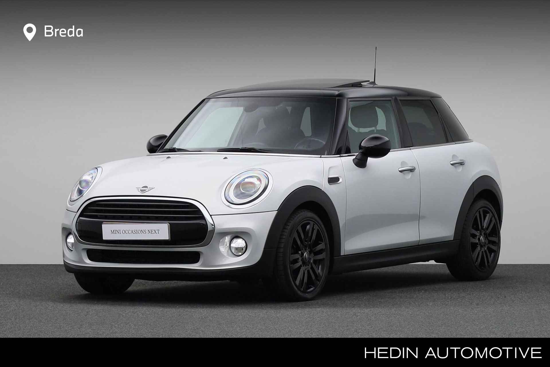 MINI 5-deurs 1.5 Cooper Chili | Glazen panoramadak | Apple CarPlay | Comfort Access |