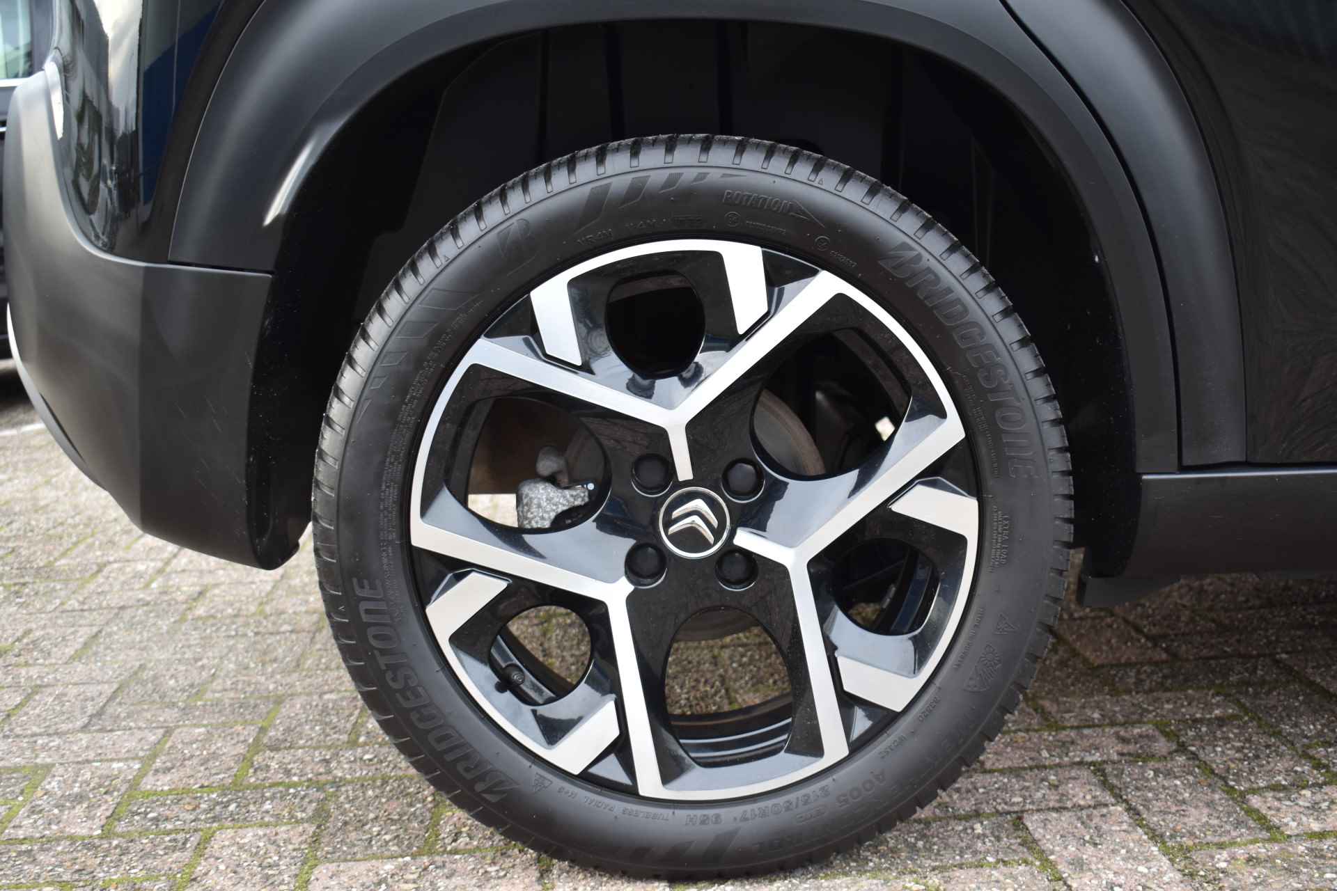 Citroën C3 Aircross PureTech 130 EAT6 Shine Automaat | Airco | Keyless | Stoelverwarming | Navi | - 24/27