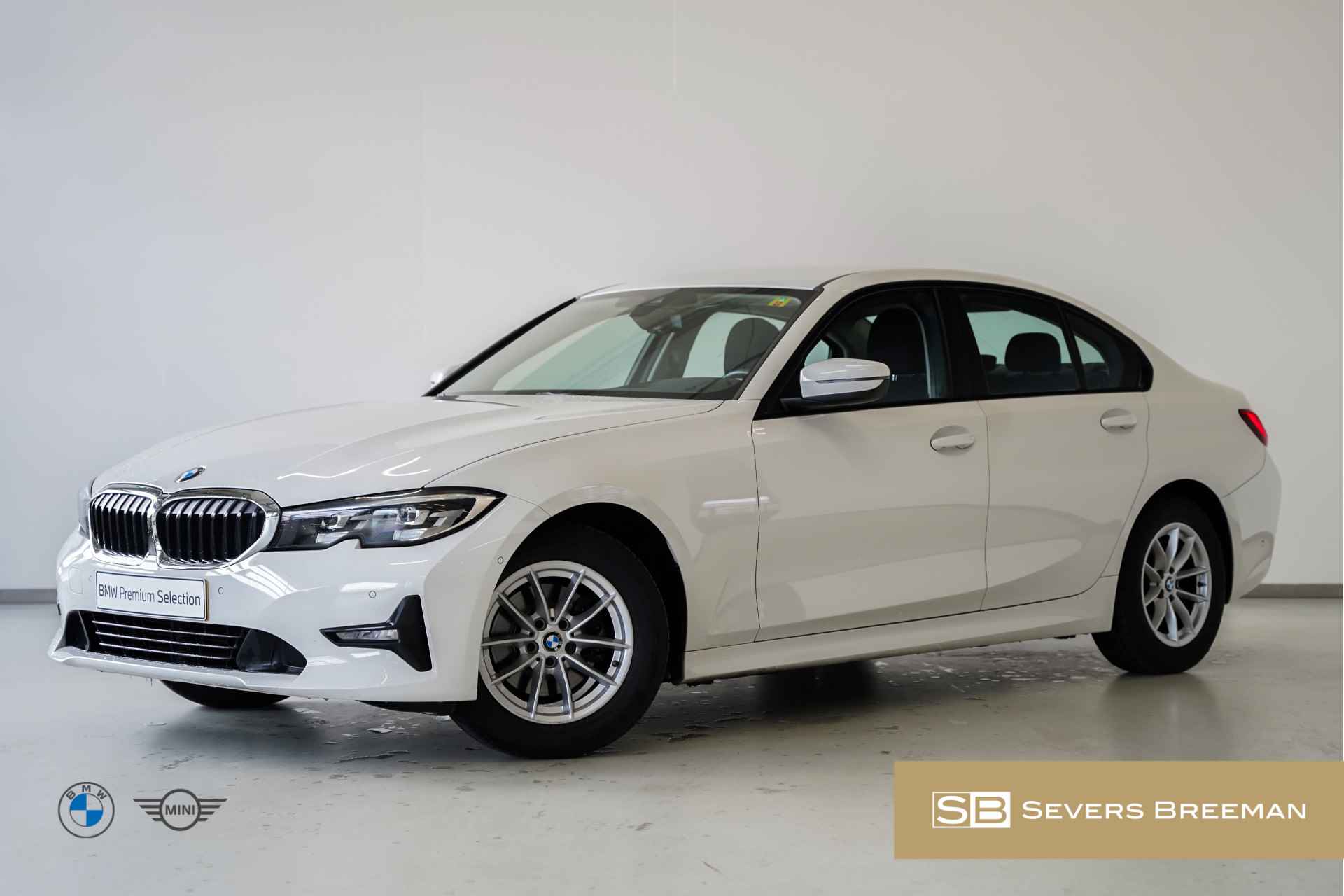 BMW 3 Serie 320i Executive Aut. - 1/30