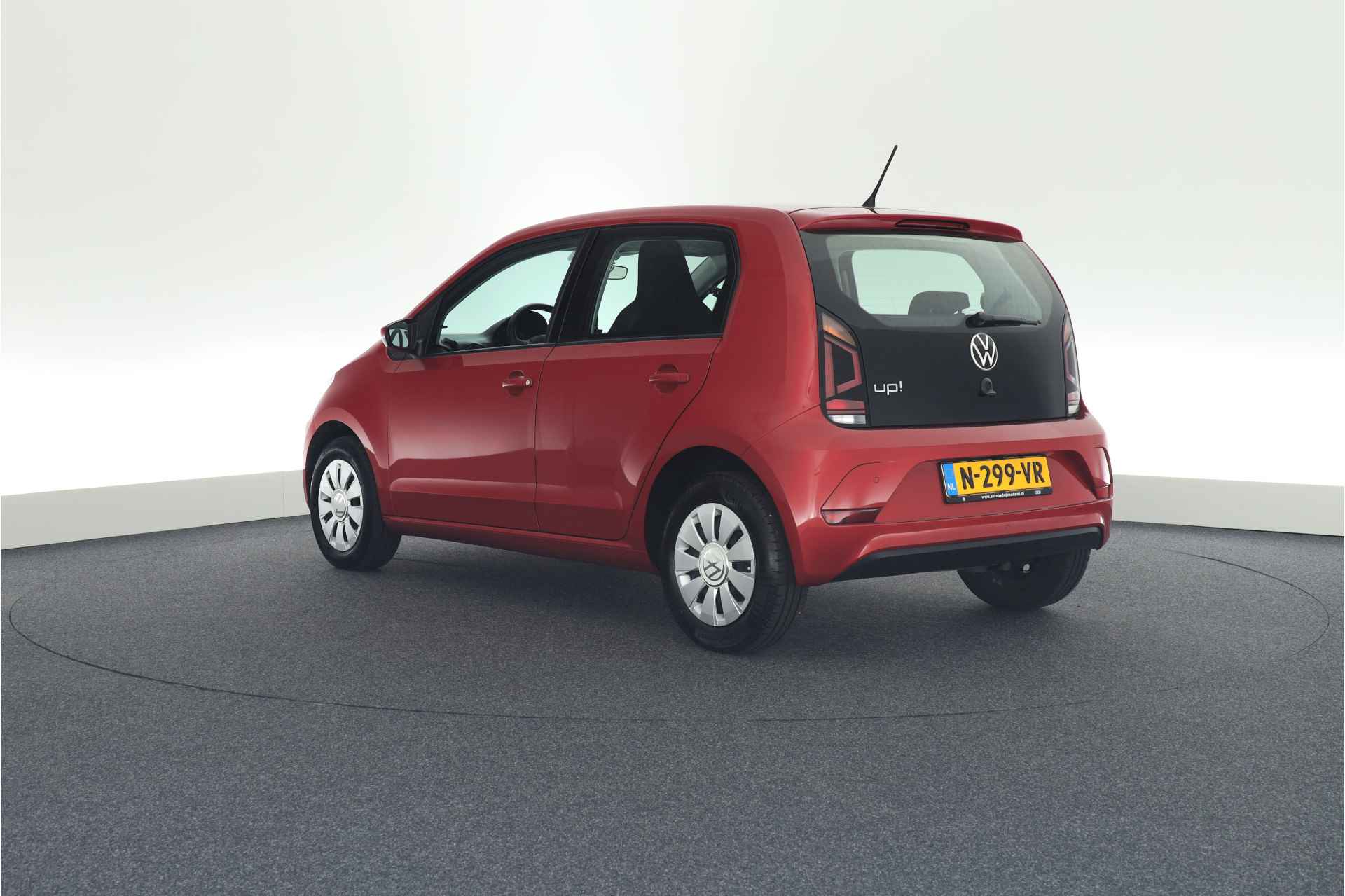 Volkswagen up! 1.0 66pk Cruise Control Camera Climate Control Maps&More Parkeersensoren - 3/31