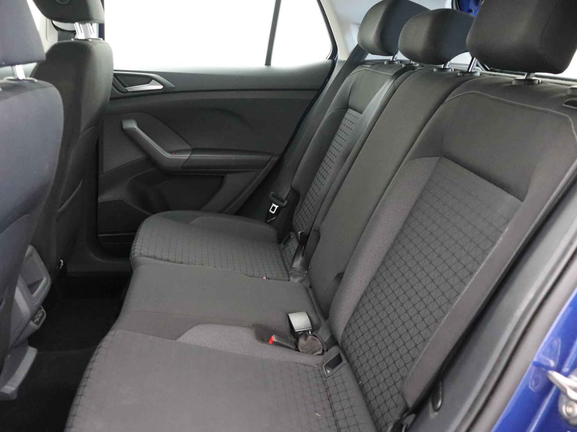 Volkswagen T-Cross 1.0 TSI Life | NIEUW BINNEN | Navigatie | Stoelverwarming | Parkeersensoren | ACC | 16" | Trekhaak | - 6/10