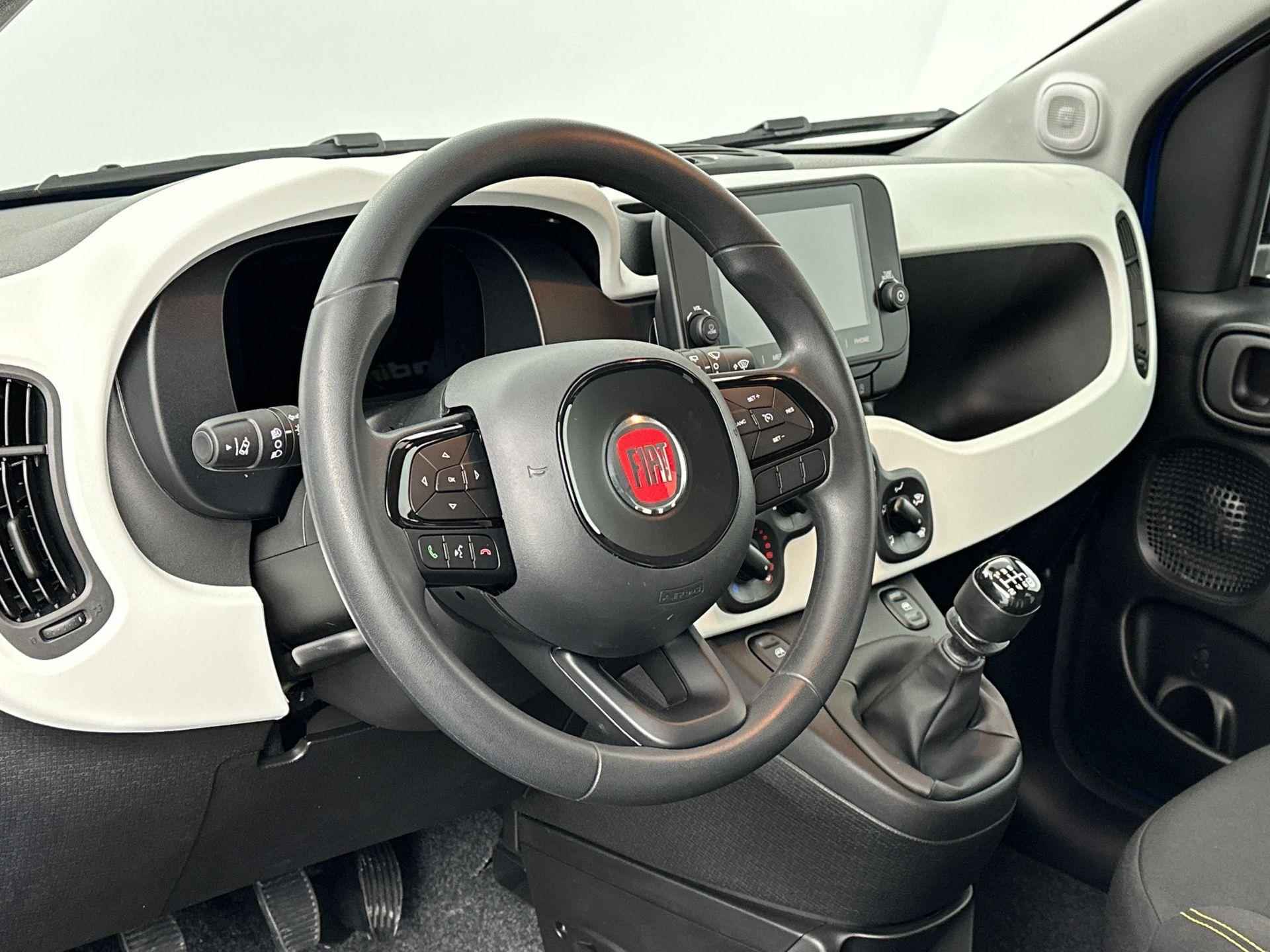 Fiat Panda 1.0 Hybrid Pandina | NU UIT VOORRAAD LEVERBAAR! | Parkeersensoren | Lichtmetalen Velgen | Carplay | Cruise Control | Airco | - 12/30