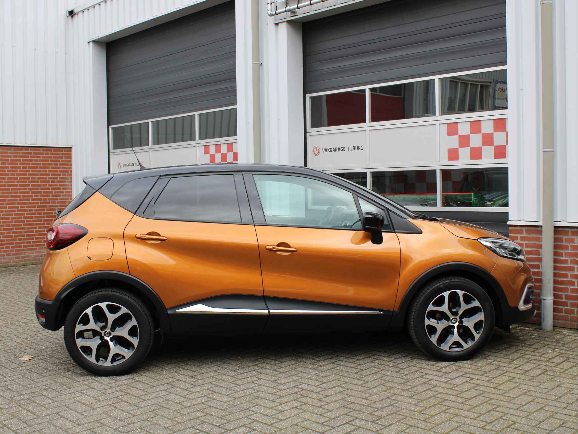 Renault Captur 0.9 TCe Intens 1e Eig./Dealer onderh./Camera/Sensoren V+A/Inparkeren/Climate/Navi/AppleCarplay/AndroidAuto - 45/53