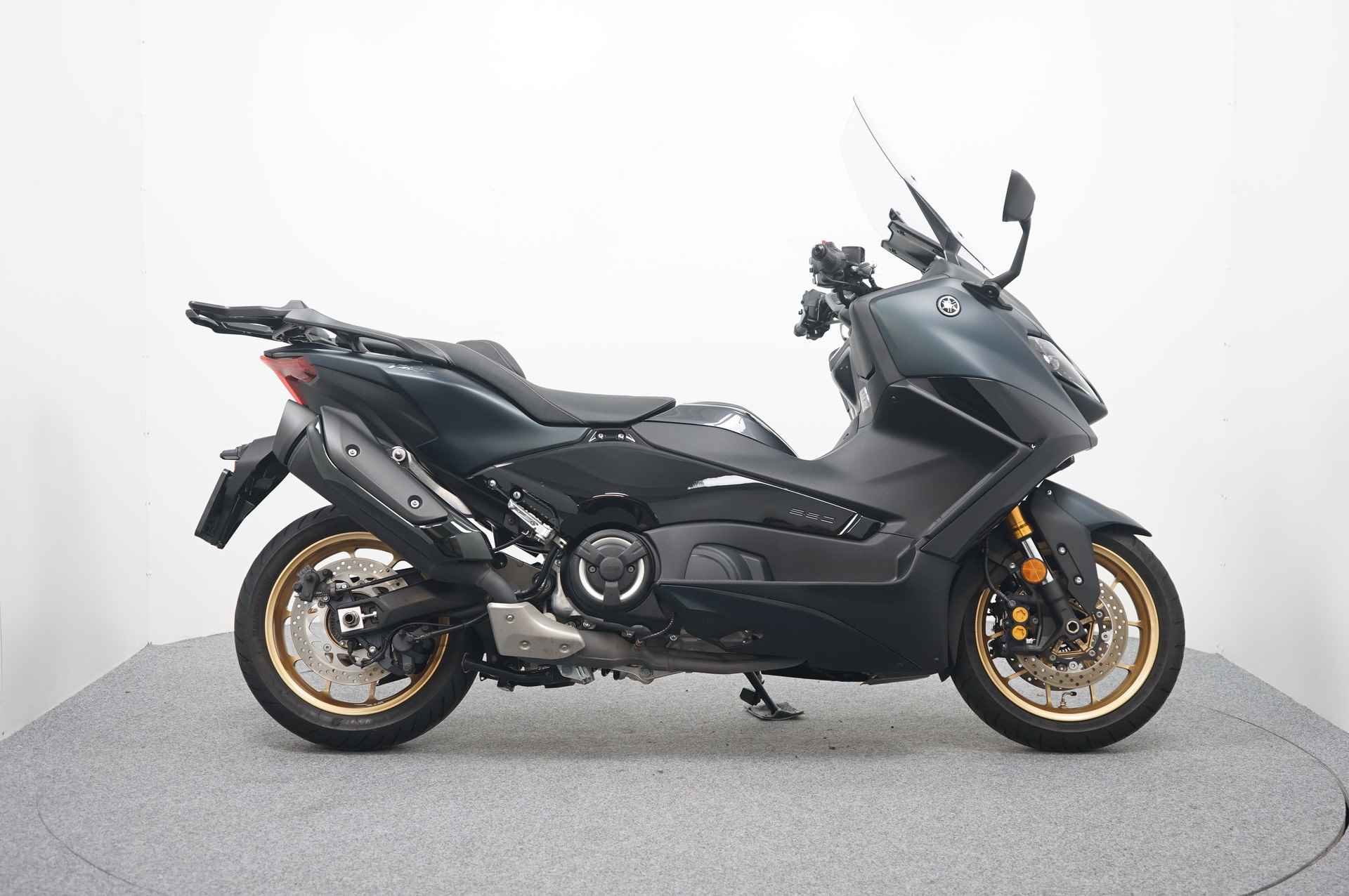 Yamaha T-MAX 560 TECH MAX - 1/13