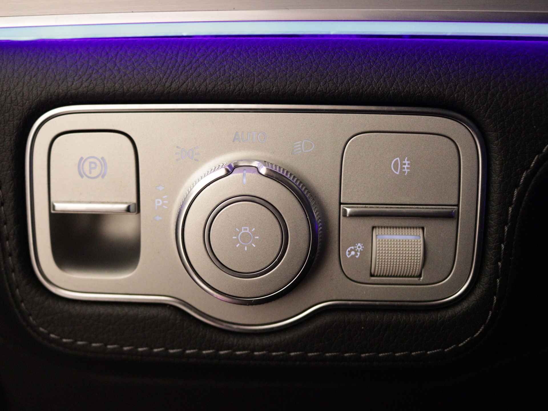 Mercedes-Benz GLE 350 e 4MATIC | 360°-camera | Luchtvering | Distronic | Burmester | Elektrische Stoelen | Inclusief 24 maanden MB Certified garantie voor Europa. - 33/43