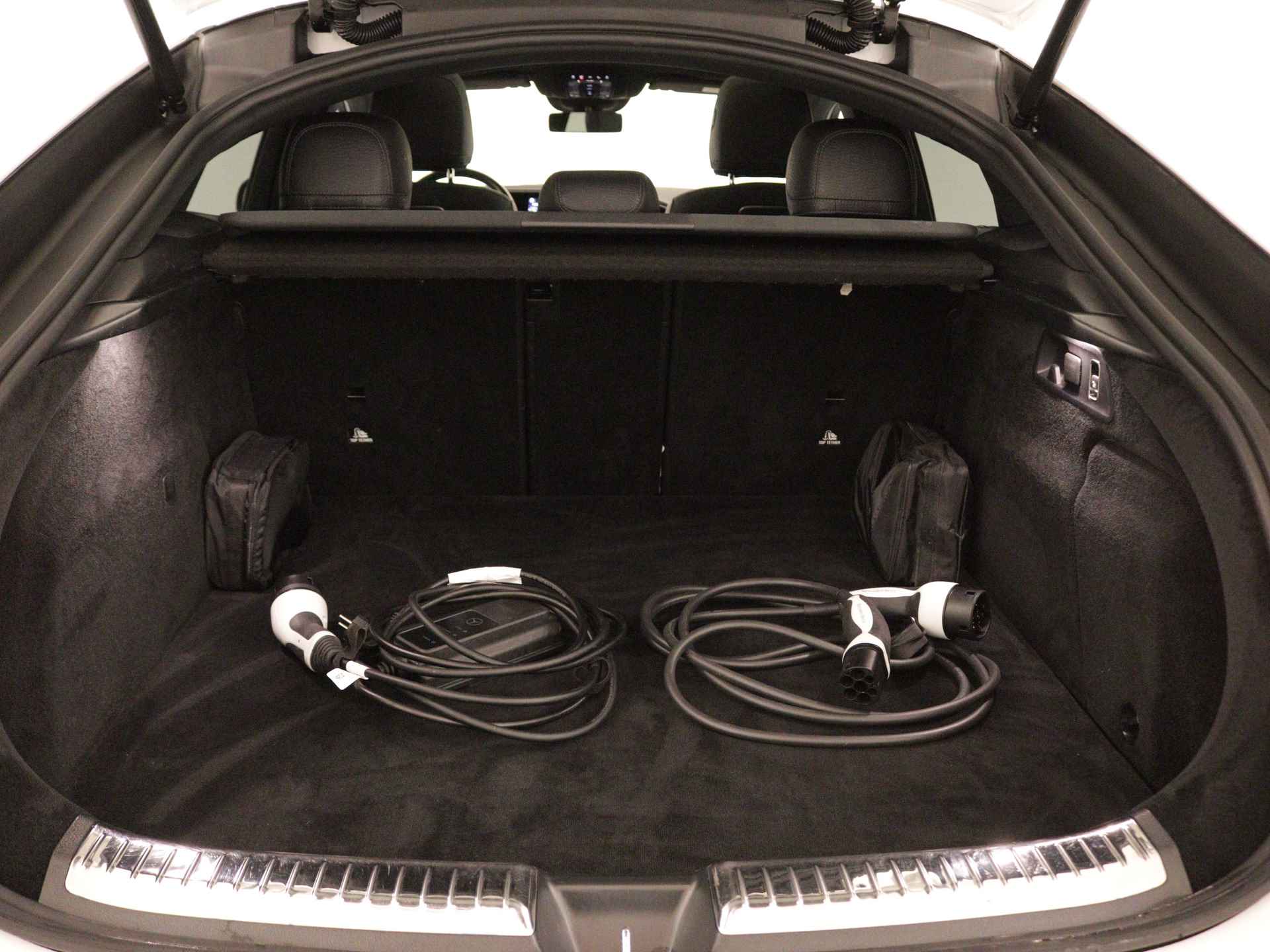 Mercedes-Benz GLE 350 e 4MATIC | 360°-camera | Luchtvering | Distronic | Burmester | Elektrische Stoelen | Inclusief 24 maanden MB Certified garantie voor Europa. - 37/43