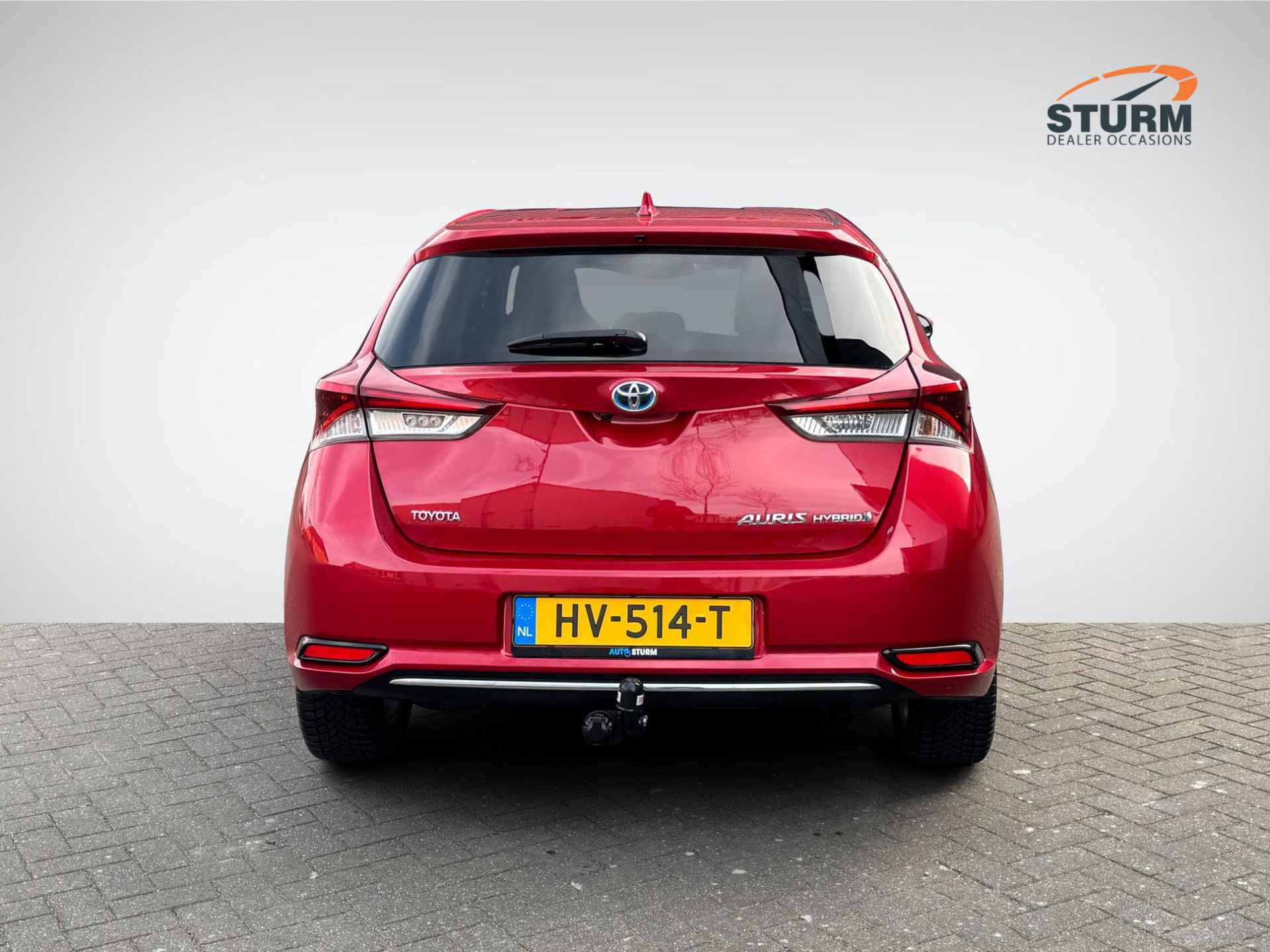 Toyota Auris 1.8 Hybrid Dynamic | Trekhaak | Navigatie | Camera | Keyless Entry | Cruise & Climate Control | Bluetooth Tel. | DAB | Rijklaarprijs! - 5/30