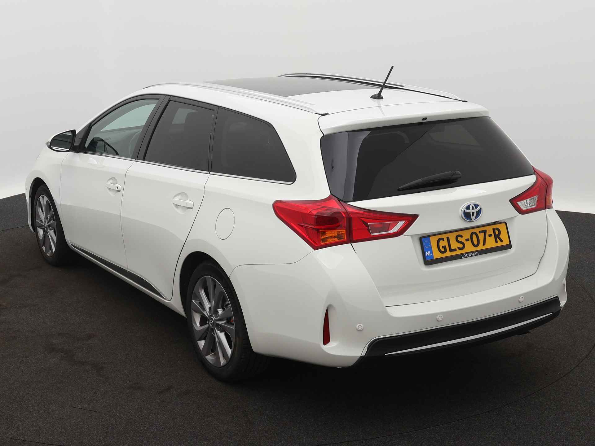 Toyota Auris Touring Sports 1.8 Hybrid Executive Limited TLFS Ryan - 16/44