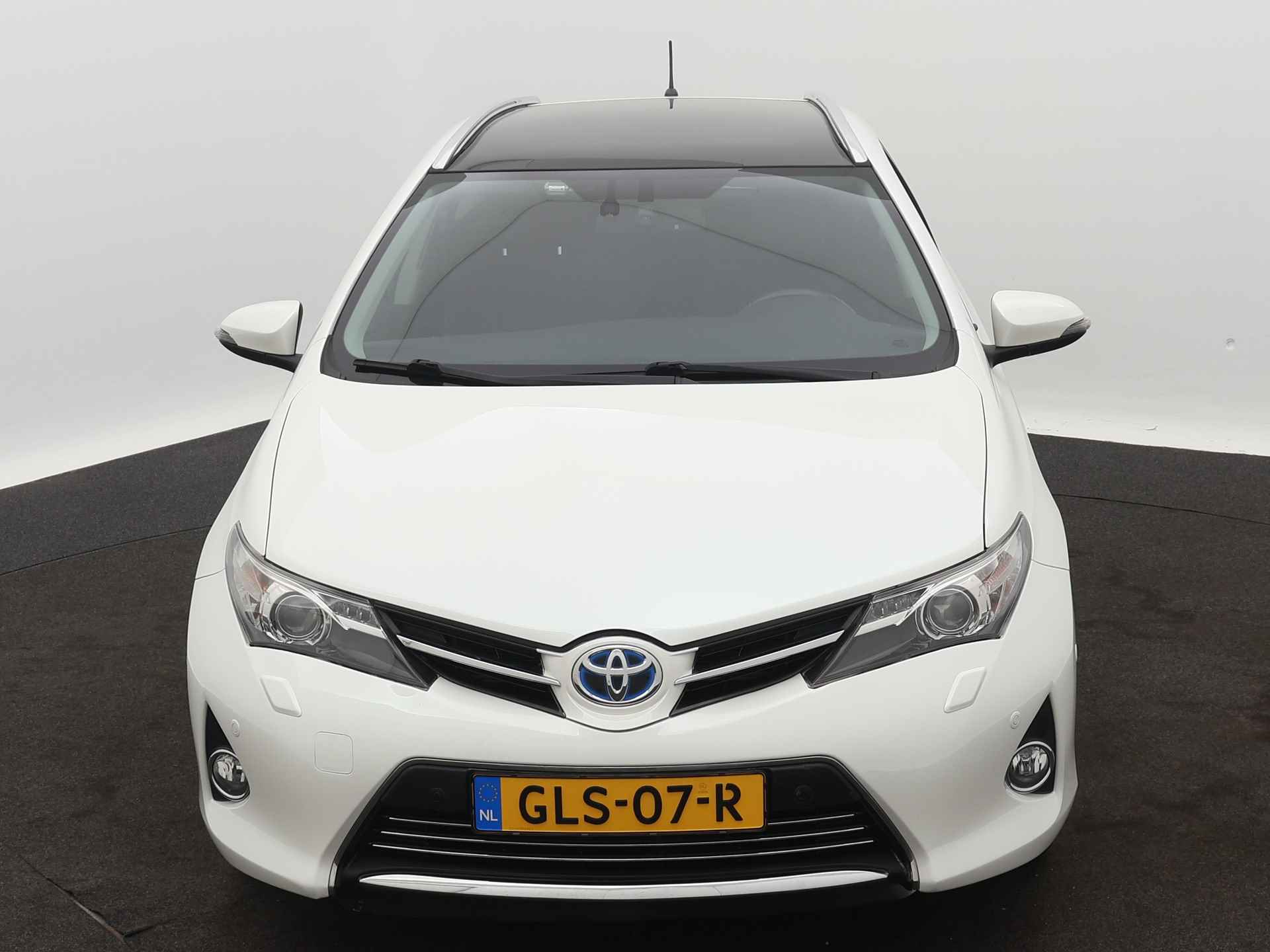 Toyota Auris Touring Sports 1.8 Hybrid Executive Limited TLFS Ryan - 28/44