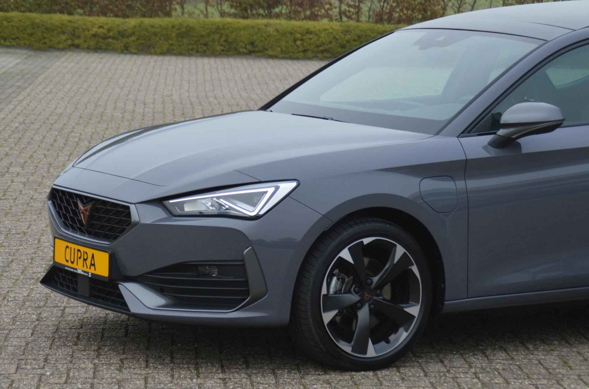 CUPRA Leon 1.4 e-Hybrid 204 pk  VZ Black Edition PHEV panodak - 34/94