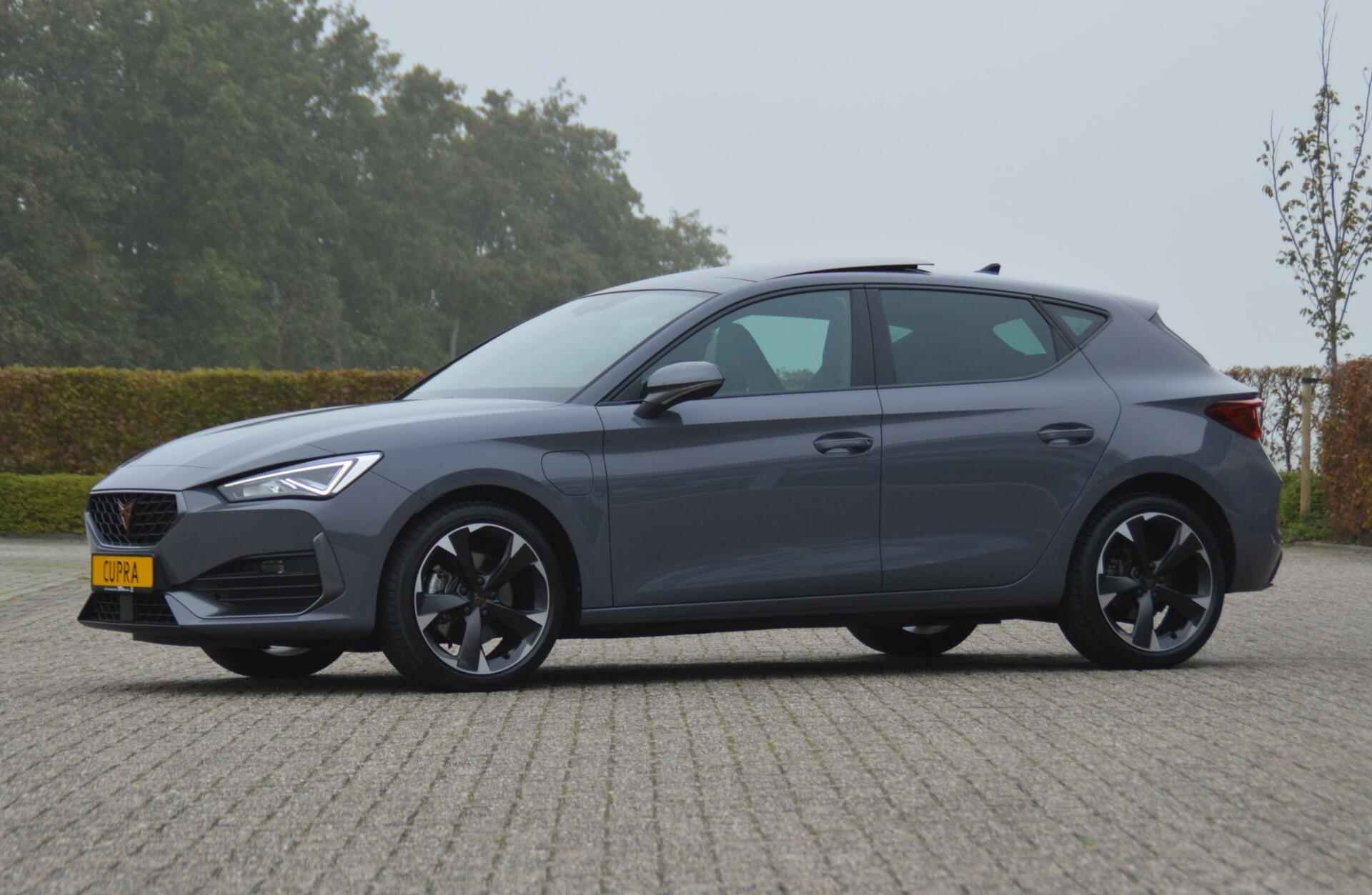 CUPRA Leon 1.4 e-Hybrid 204 pk  VZ Black Edition PHEV panodak - 47/95