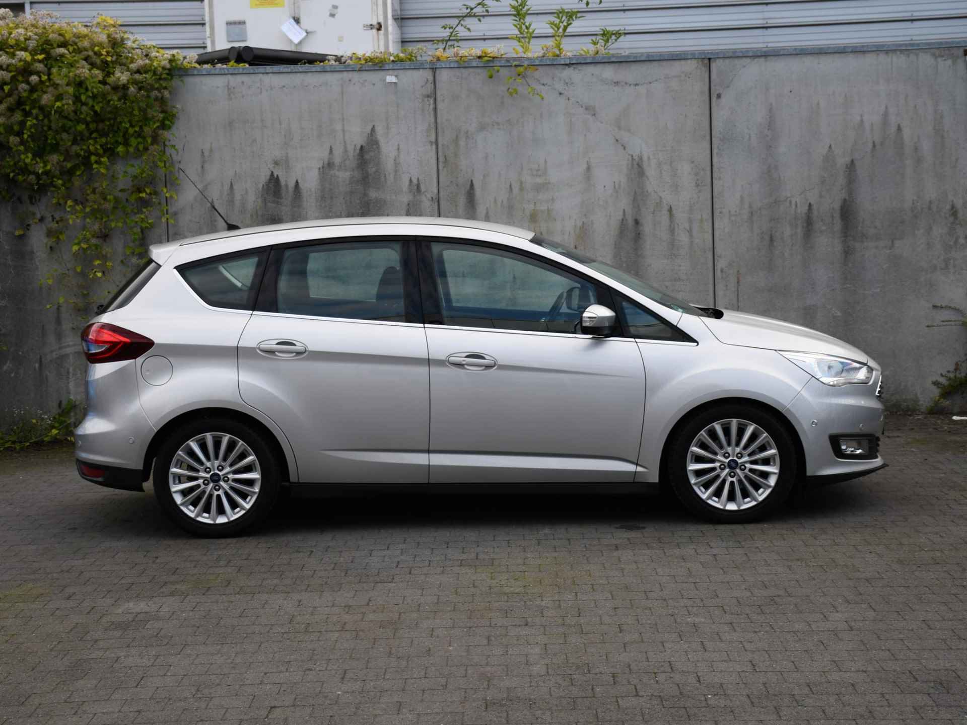 Ford C-Max Titanium 1.0 EcoBoost 125pk KEYLESS | PDC | QUICK CLEAR | NAVI | CRUISE.C | 12 MND GARANTIE - 3/30