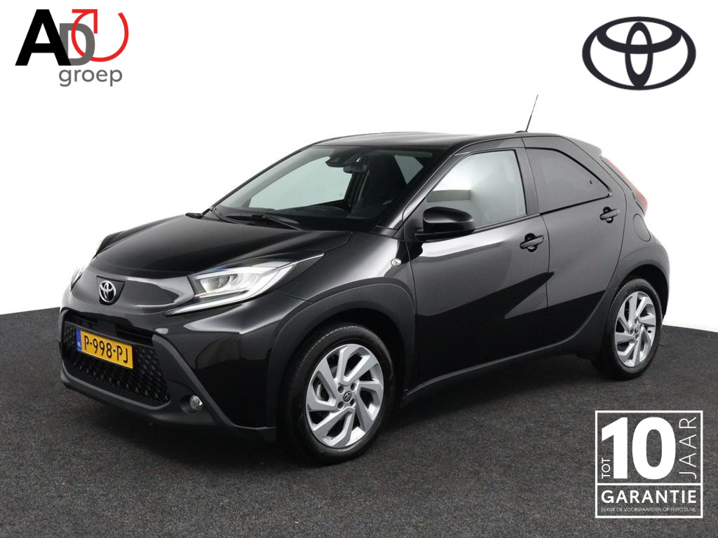 Toyota Aygo X 1.0 VVT-i MT first | Lichtmetalen Velgen | Automatische Airco | Privacy Glas | Achteruitrijcamera | Apple Carplay | Android Auto |