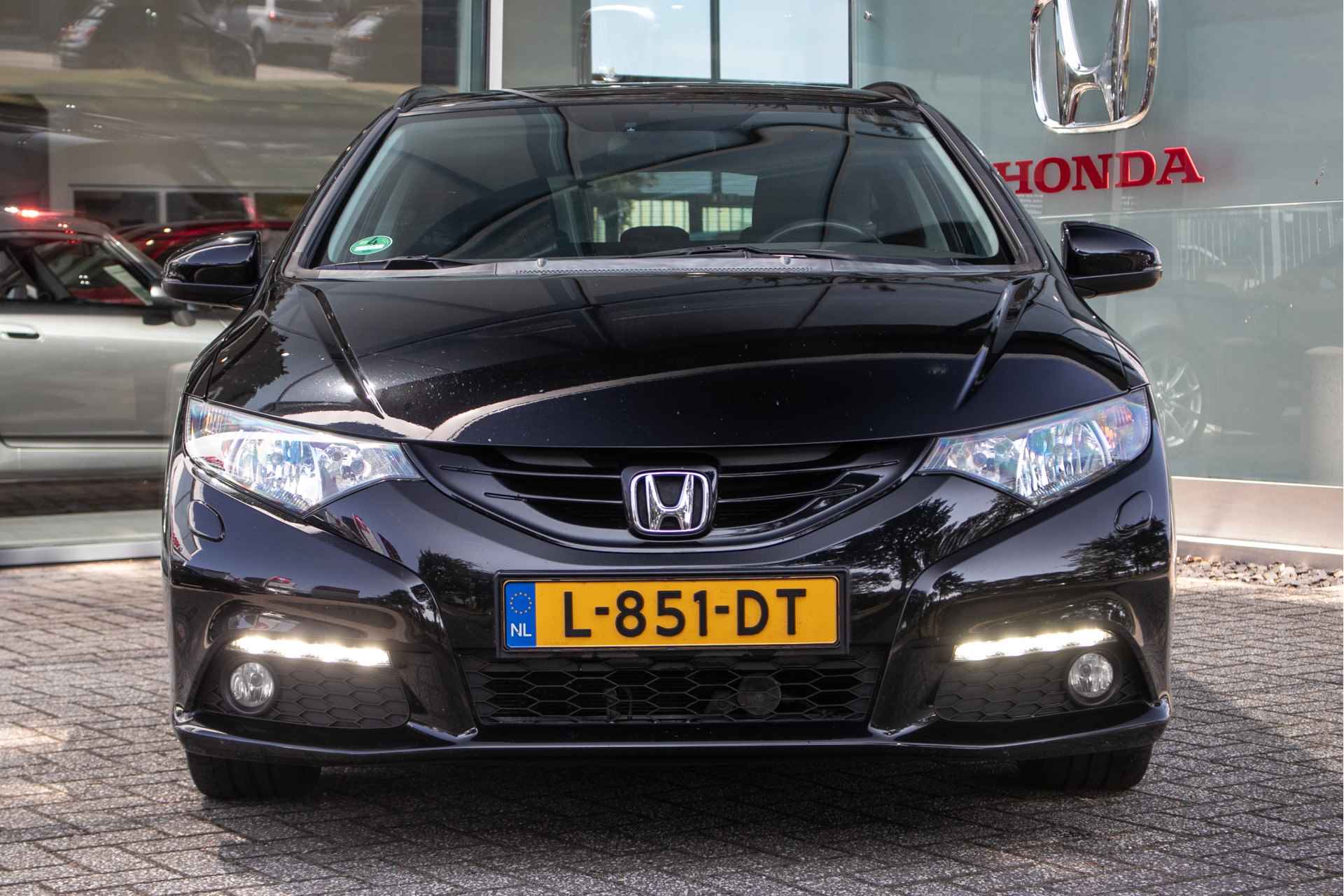 Honda Civic Tourer 1.8i-Vtec Sport - All in rijklaarprijs | Trekhaak | Dealer ond. | 12 mnd Bovag gar. - 4/35