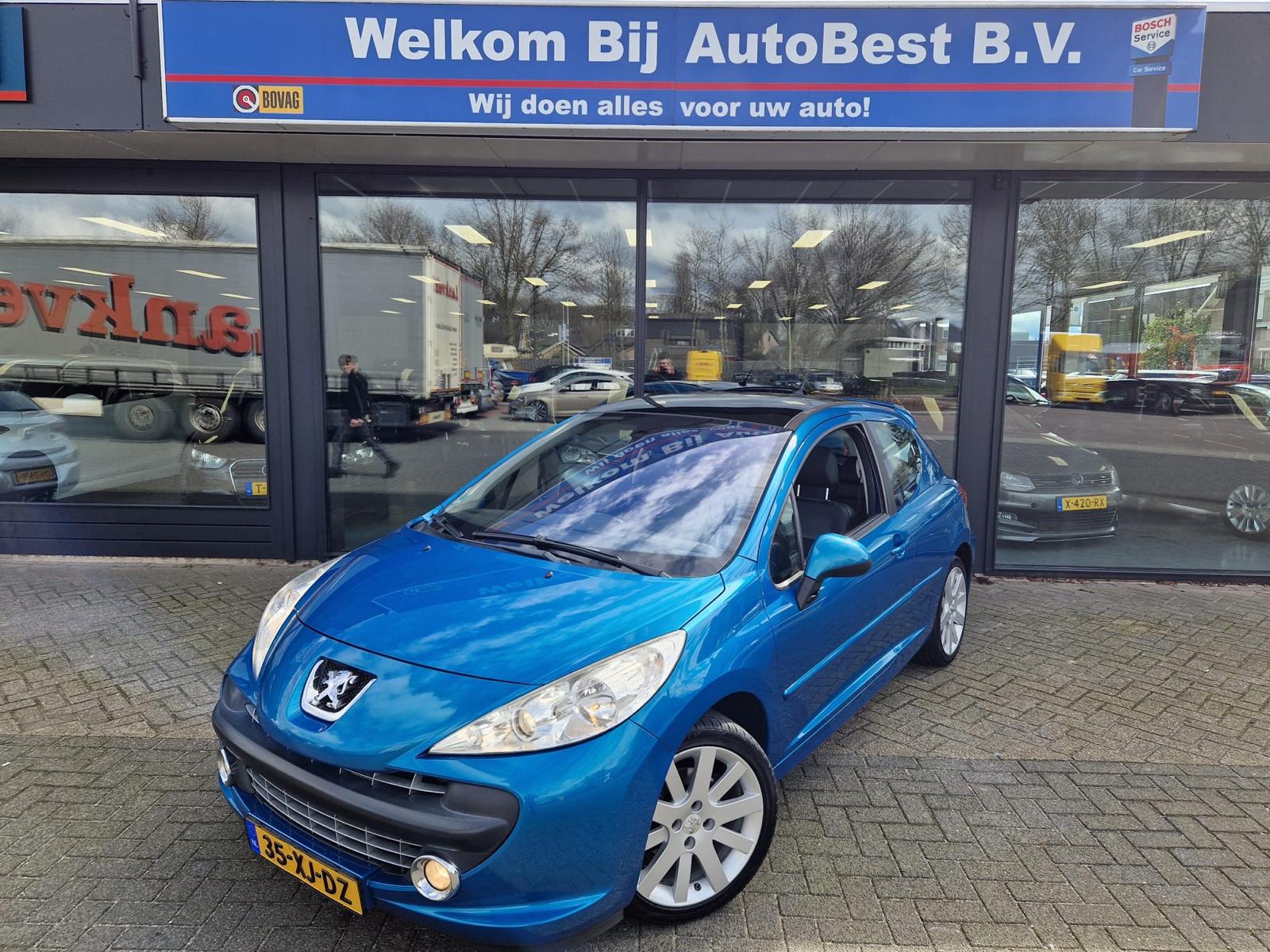 PEUGEOT 207 1.6Sport 150PK, ''Panoramadak'' Leder gave auto!! bij viaBOVAG.nl