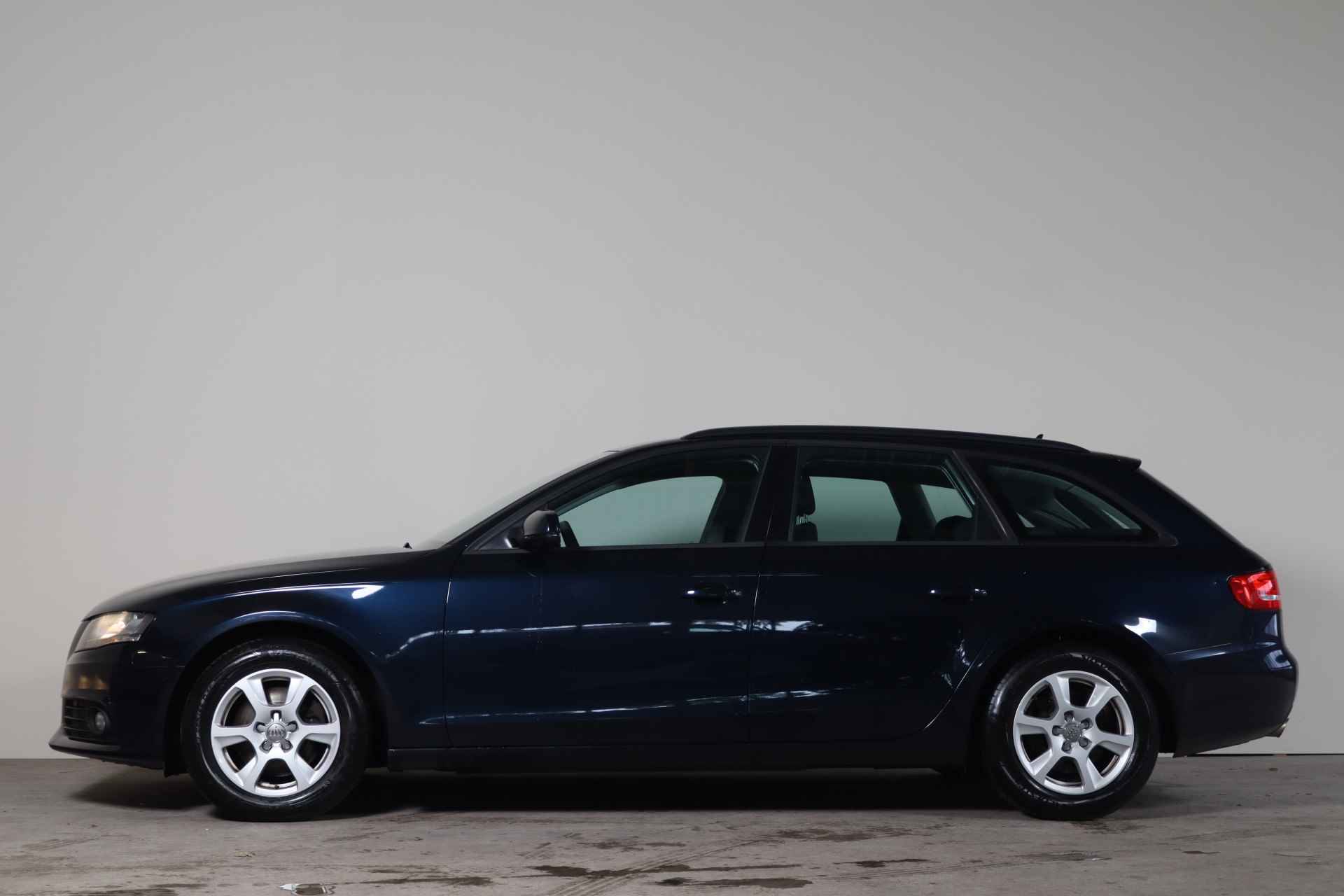 Audi A4 Avant 2.0 TDI Business Edition Climate I Cruise - 6/26