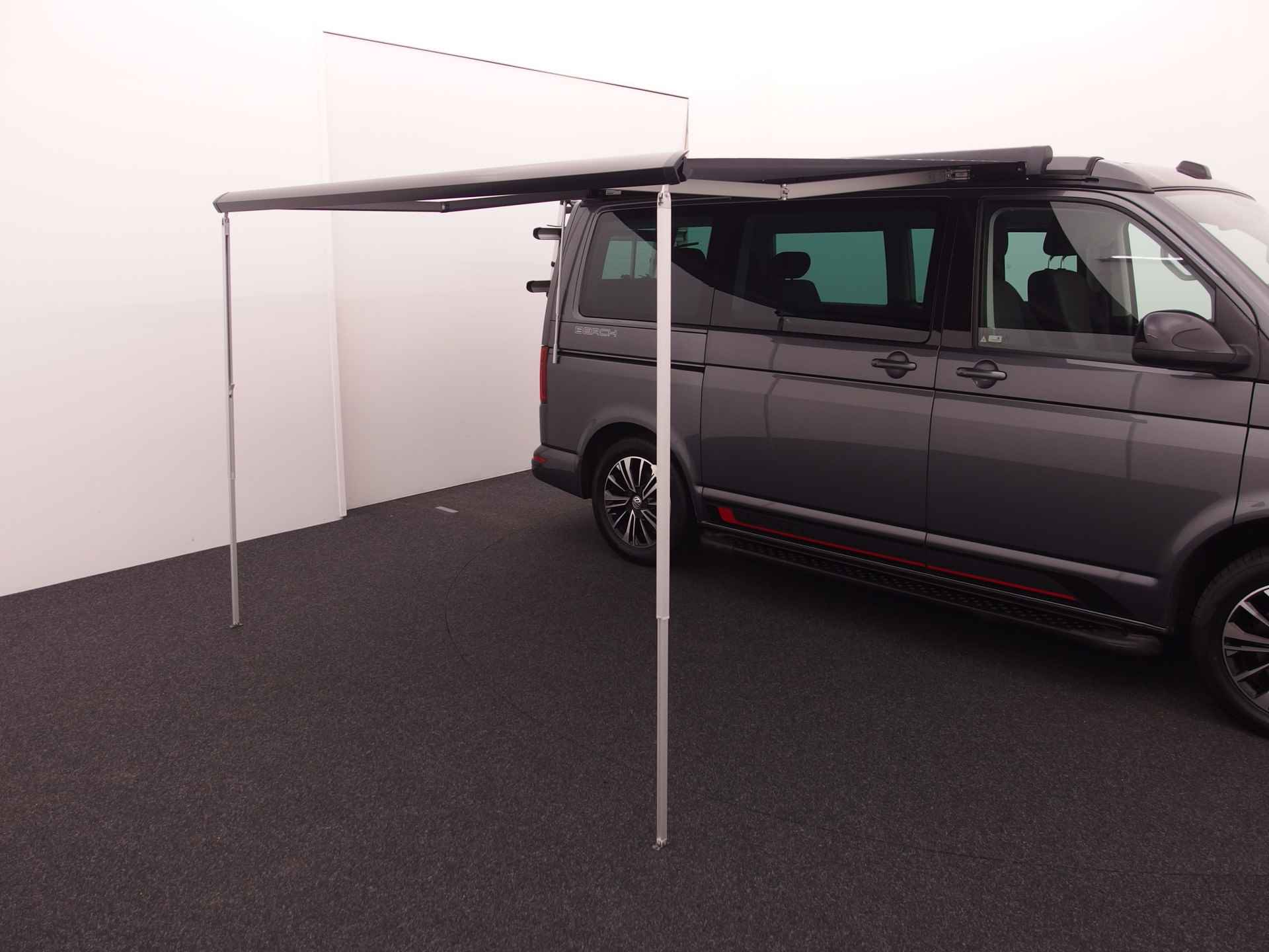 Volkswagen CALIFORNIA BEACH 2.0 TDI 150PK AUTOMAAT / VIRTUAL / FULL LED / STOELVERW / CAMERA / TREKHAAK / TENT / UNIEK! - 23/79