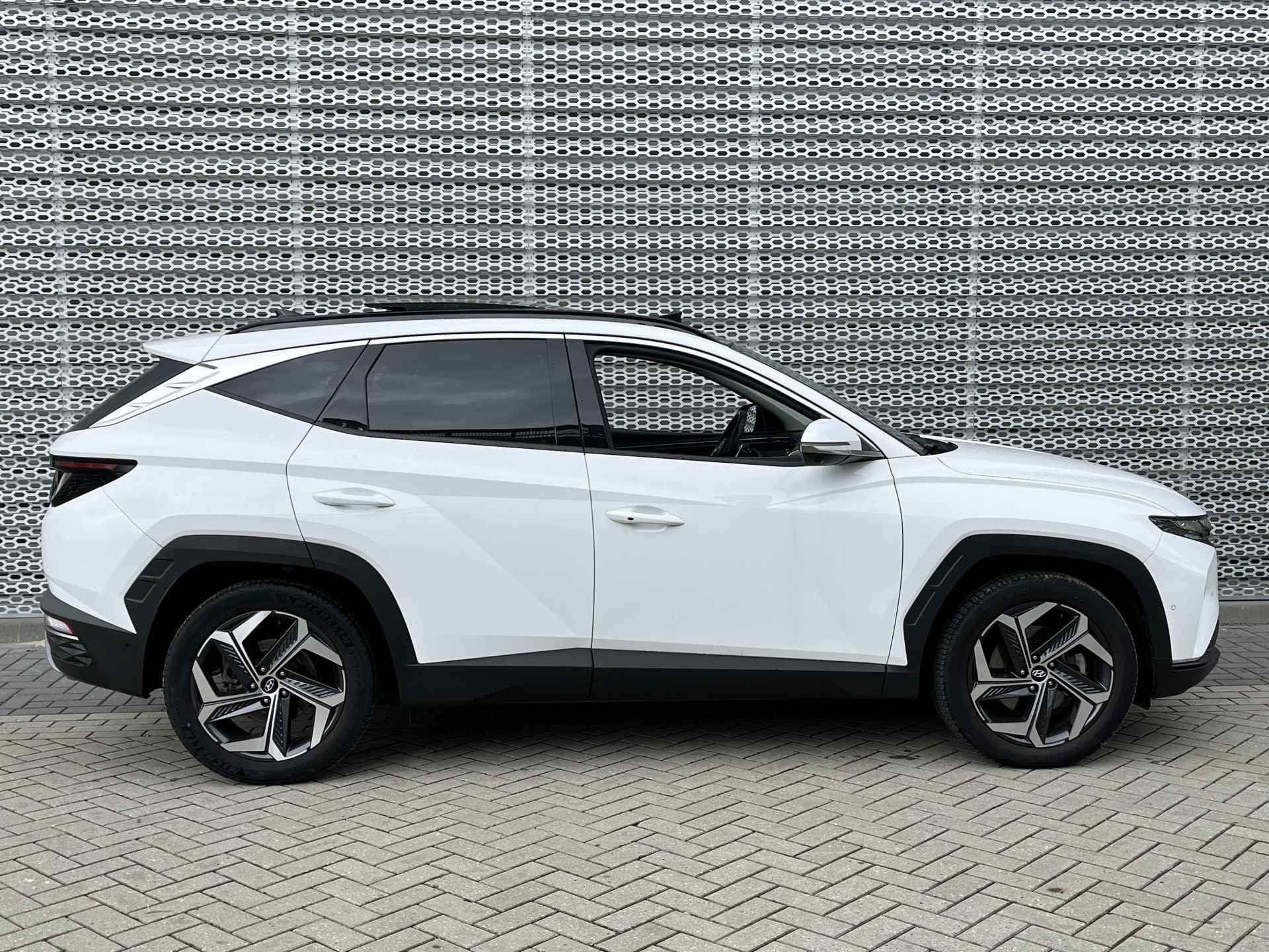 Hyundai Tucson 1.6 T-GDI HEV Premium Sky PANORAMADAK SCHUIF/KANTEL | SMART KEY | LEDER | FULL OPTIONS AUTO - 8/52