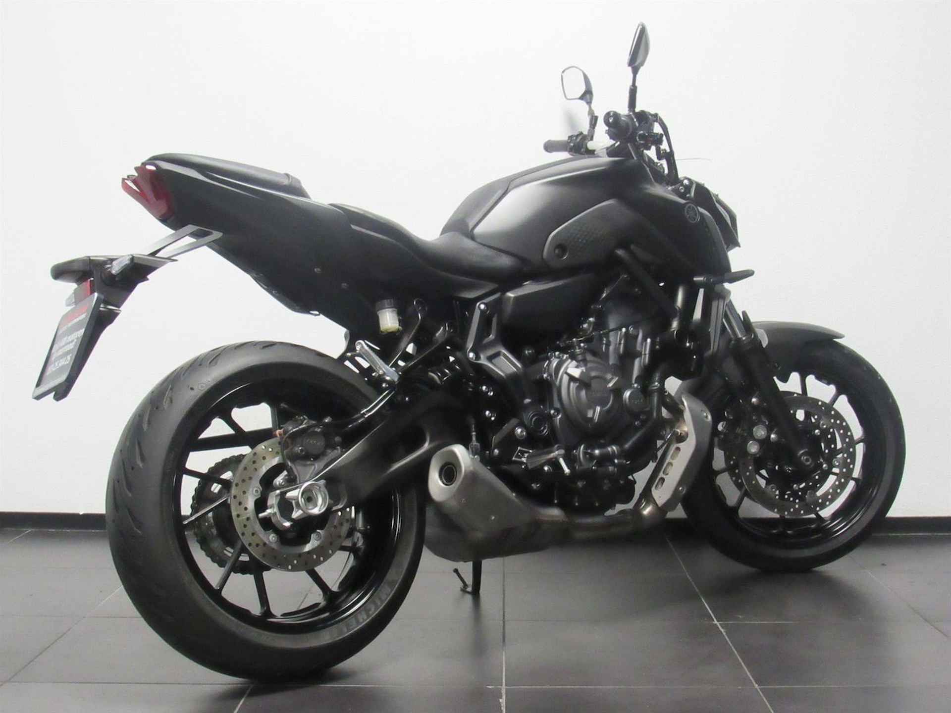 Yamaha MT-07 ABS - 2022 - 6/7