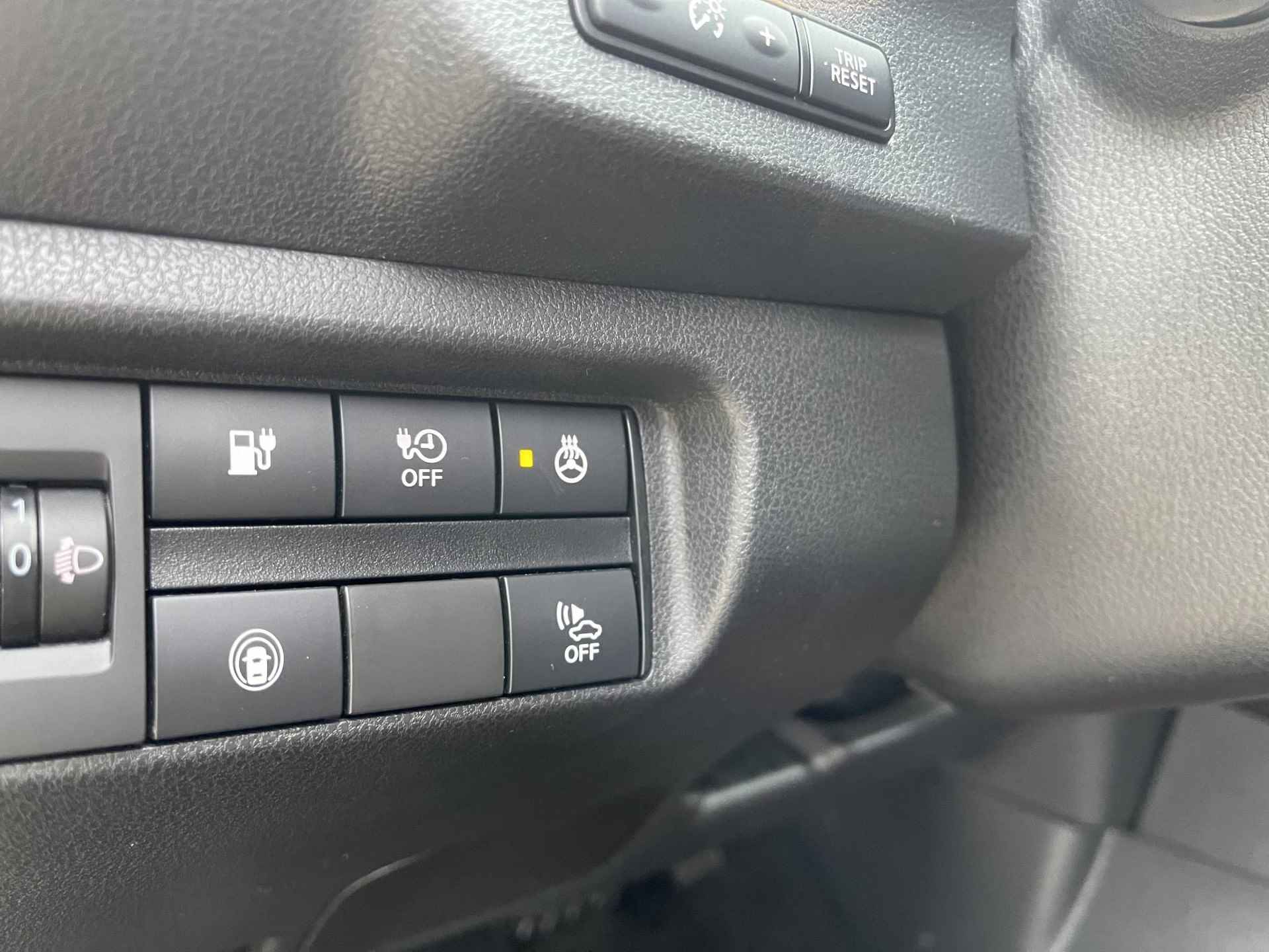Nissan LEAF N-Connecta 40 kWh *SUBSIDIE MOGELIJK* | Adapt. Cruise Control | Navigatie | 360° Camera | Stuur- + Stoelverwarming | Apple Carplay/Android Auto | Rijklaarprijs! - 23/26