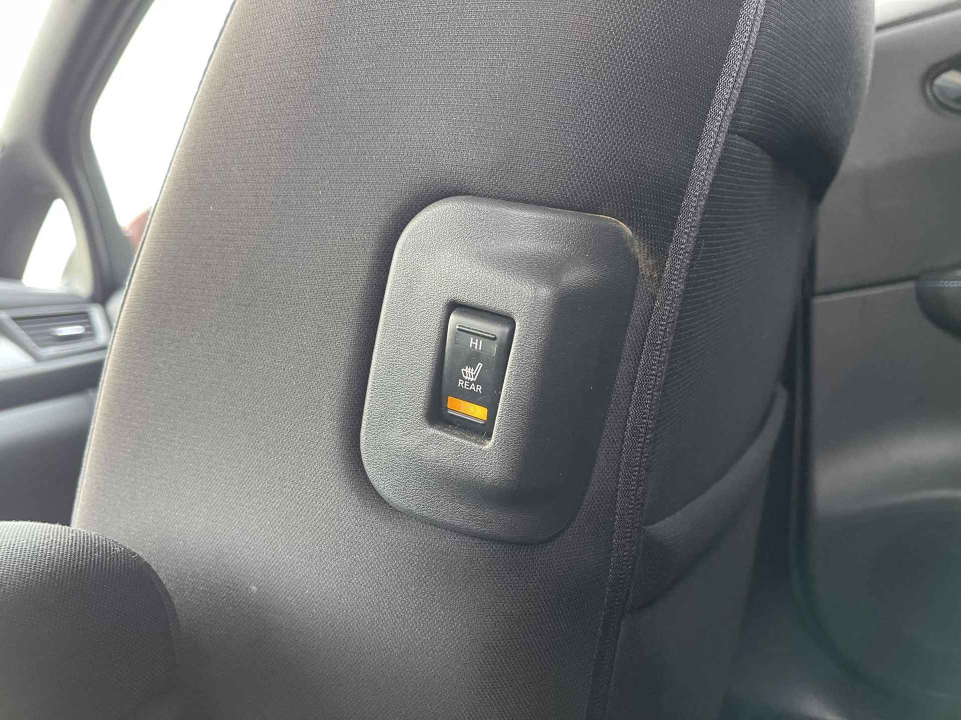 Nissan LEAF N-Connecta 40 kWh *SUBSIDIE MOGELIJK* | Adapt. Cruise Control | Navigatie | 360° Camera | Stuur- + Stoelverwarming | Apple Carplay/Android Auto | Rijklaarprijs! - 25/26