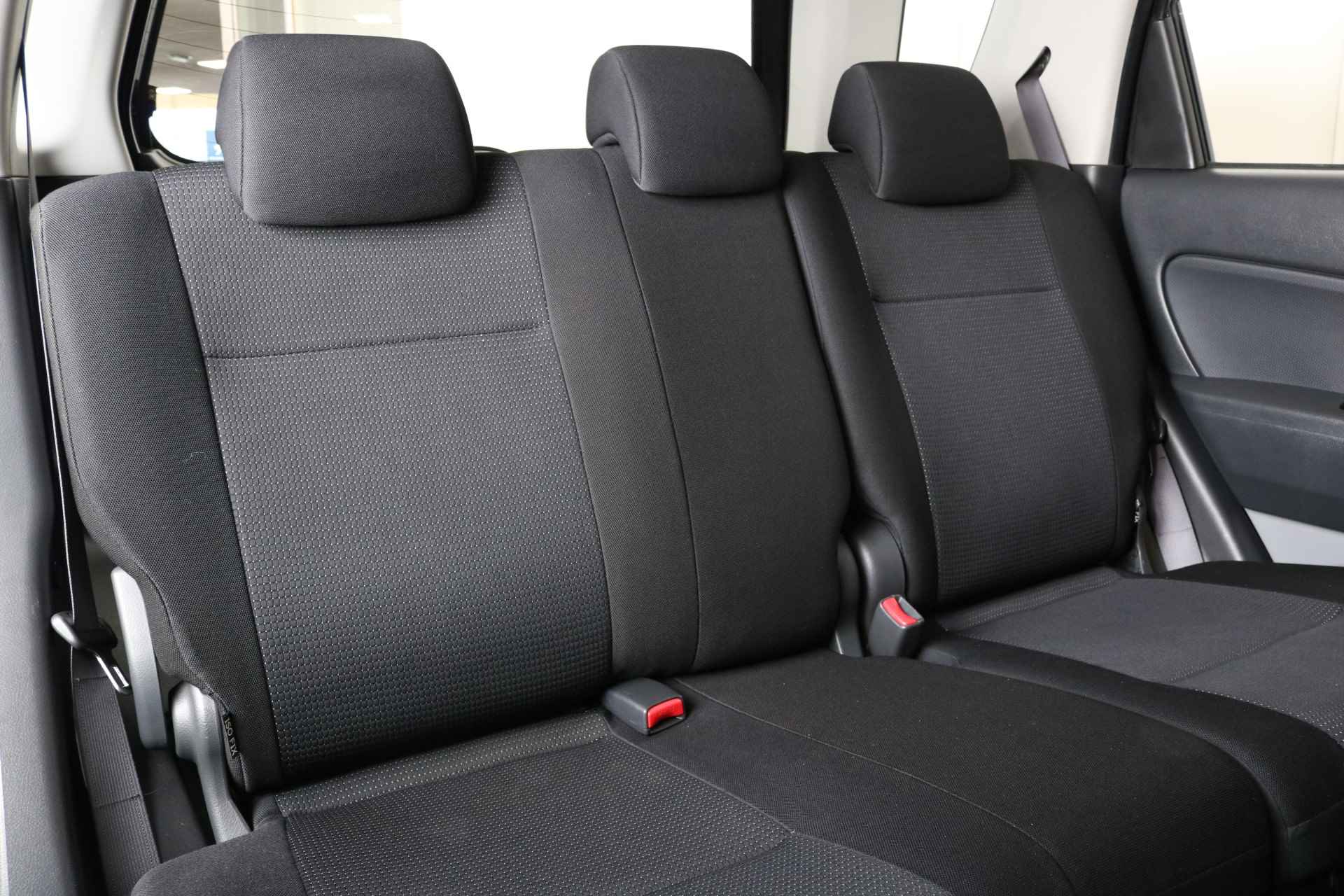 Daihatsu Terios 1.5-16V 2WD Explore Automaat | Airco | Radio/CD | Afneembare Trekhaak | Elektrische Ramen & Spiegels | - 16/34