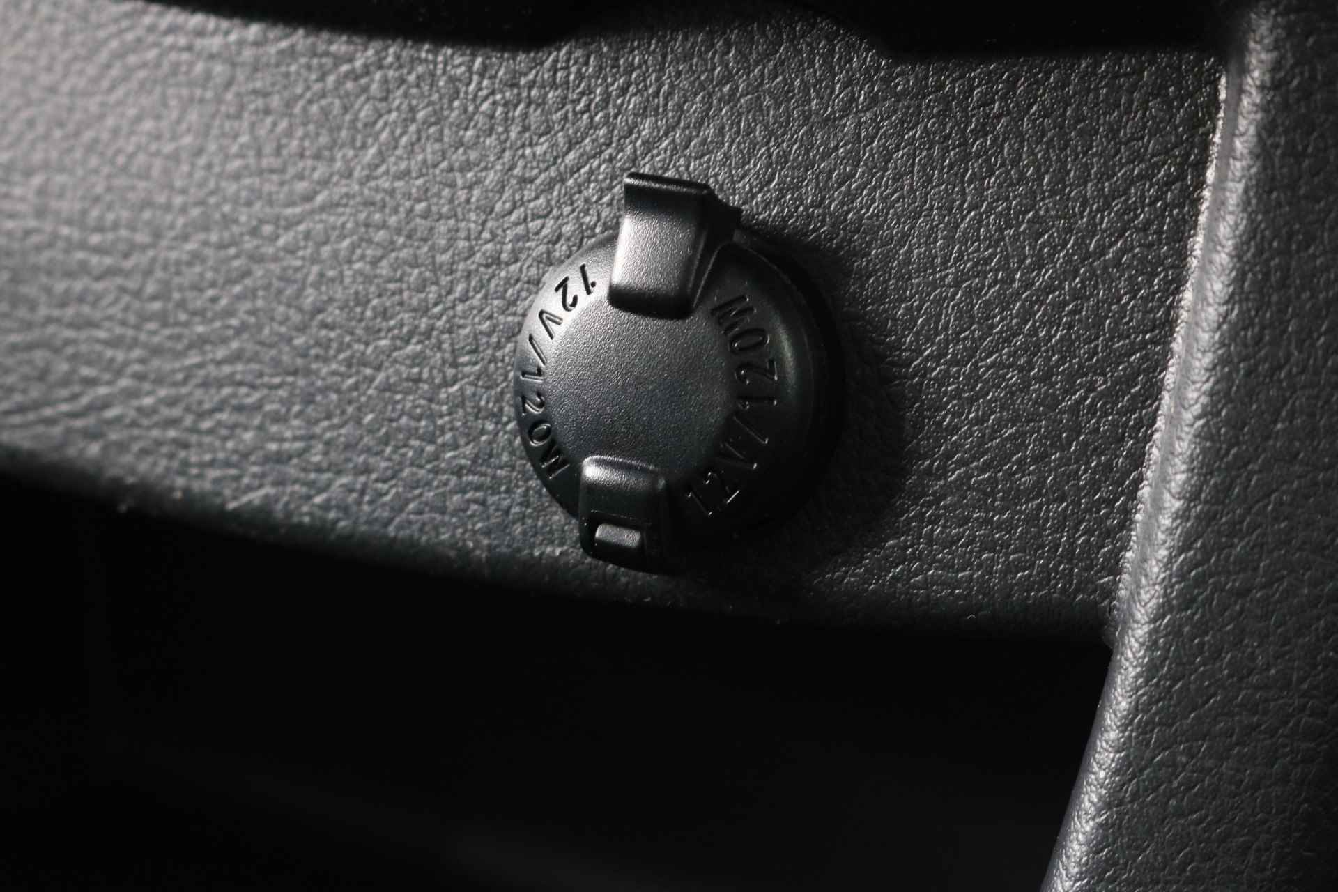 Daihatsu Terios 1.5-16V 2WD Explore Automaat | Airco | Radio/CD | Afneembare Trekhaak | Elektrische Ramen & Spiegels | - 31/34
