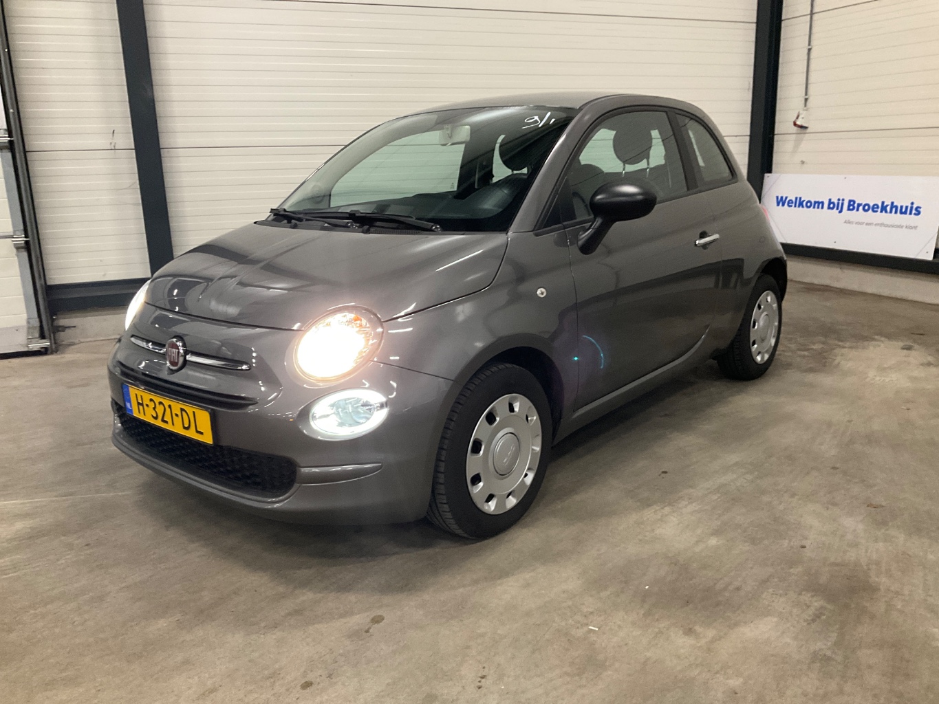 Fiat 500 1.2 Young | Airco | Cruise | Dab | Navi | Komt binnenkort binnen!