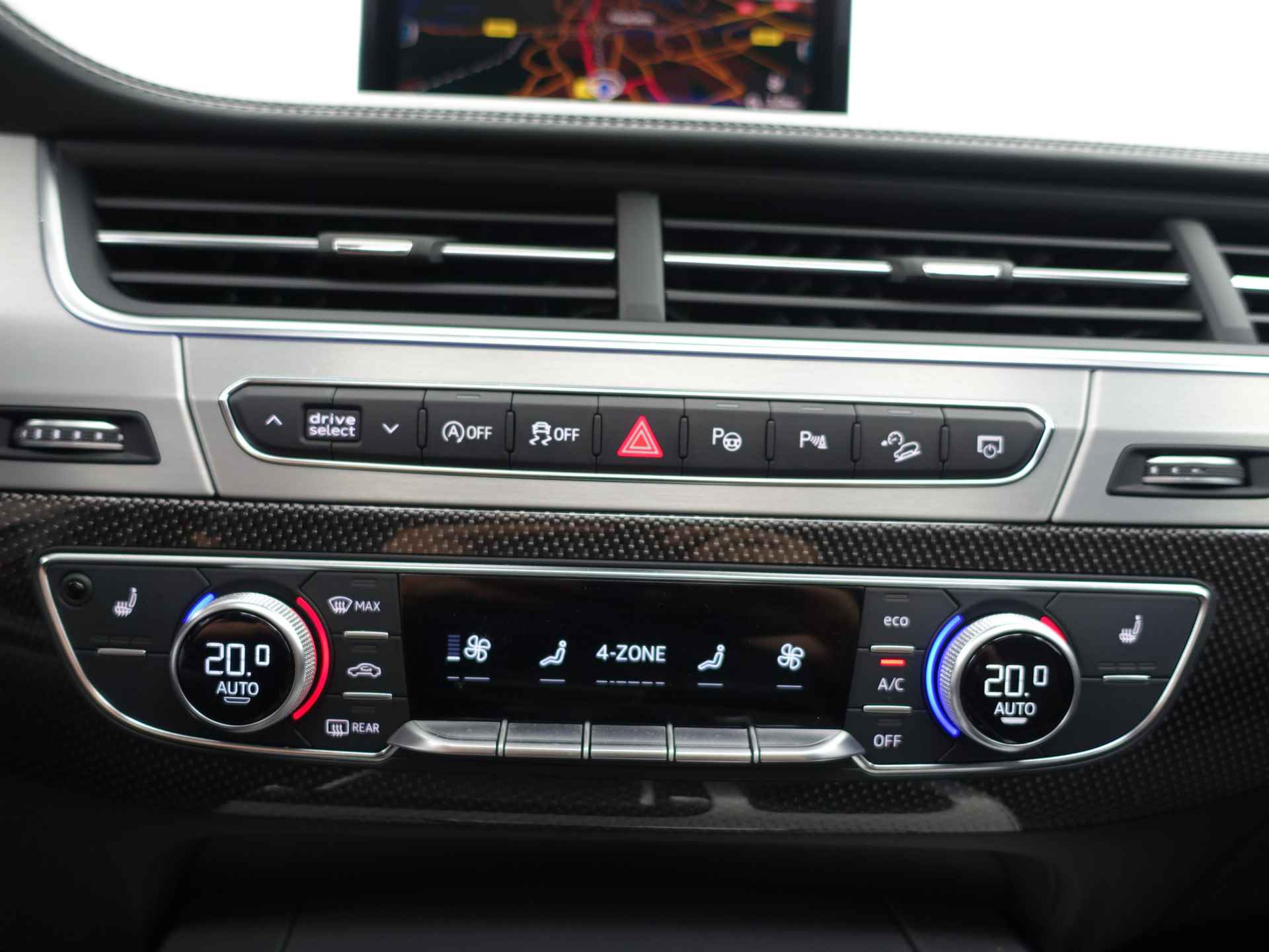 Audi Q7 4.0 TDI SQ7 Quattro Exclusive + Alcantara Interieur, Nachtzicht, Head Up, 360 Camera, Memory, Standkachel, Bose - 19/58