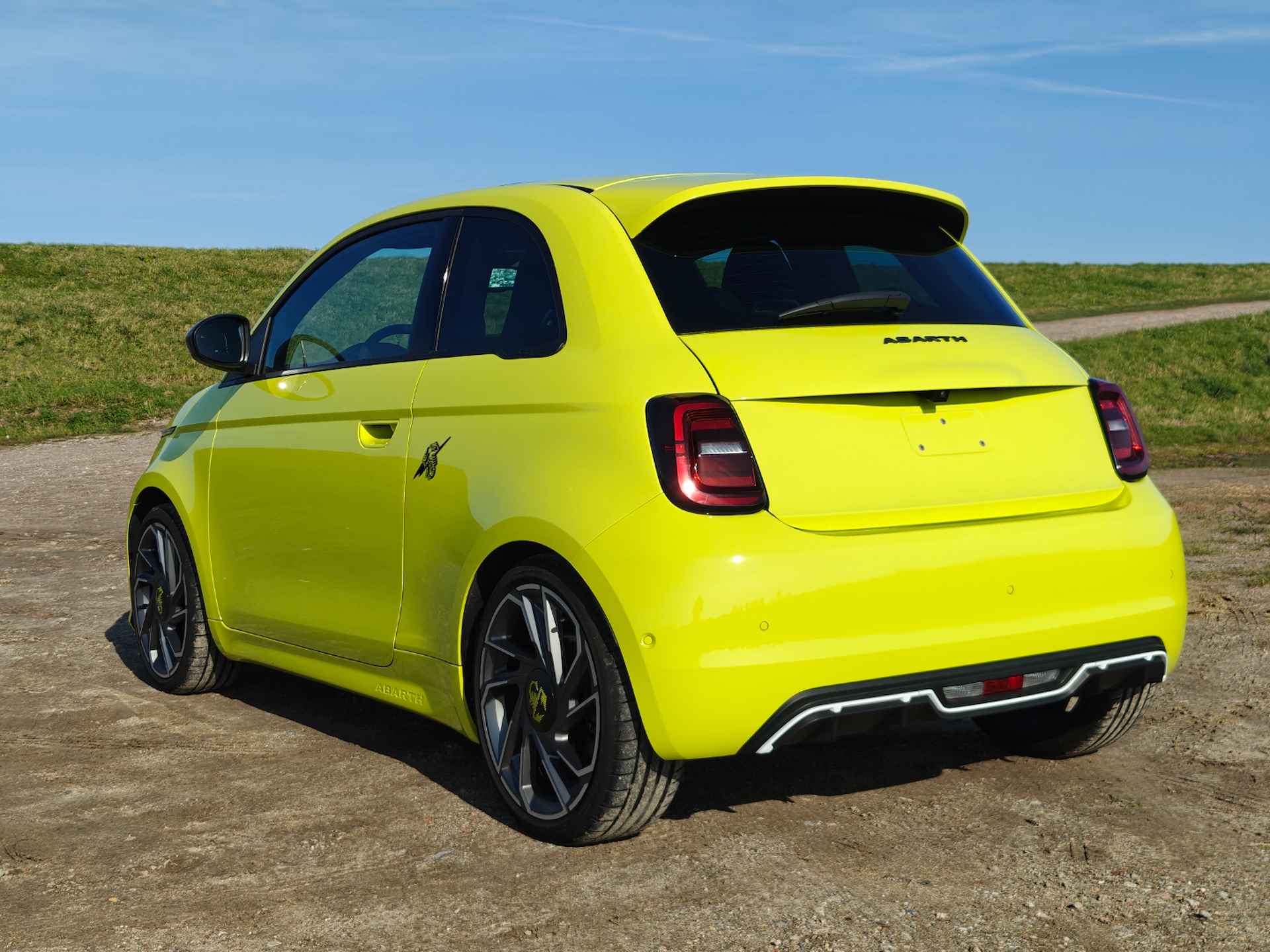 Fiat 500 Abarth Scorpionissima 42 kWh - 32/48