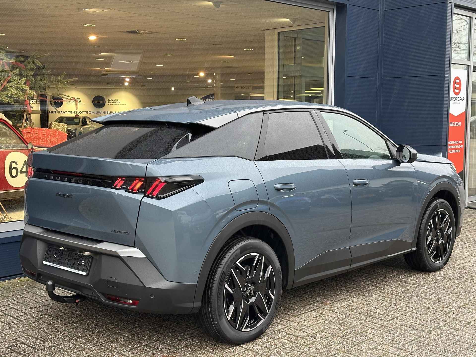 Peugeot 3008 1.2 Hybrid 136 Allure | Nieuwe Auto | Trekhaak 1200 KG Trekvermogen | Registratie 2025 mogelijk | Panoramic Navigation Pack | 360 Vision & Drive Assist Pack | Climate Control | Stuurverwarming | Camera | Adaptieve Cruise Control | 19 Inch Lichtmetalen Velgen | LED Verlichting | - 5/50