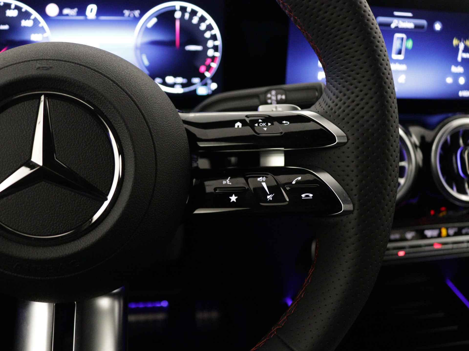 Mercedes-Benz B-Klasse 250 e AMG Line | Nightpakket | Premium pakket | USB-pakket Plus | EASY PACK achterklep | Keyless-Go comfortpakket | Dodehoekassistent | Verwarmde stoelen vooraan | MBUX augmented reality voor navigatie | - 19/39