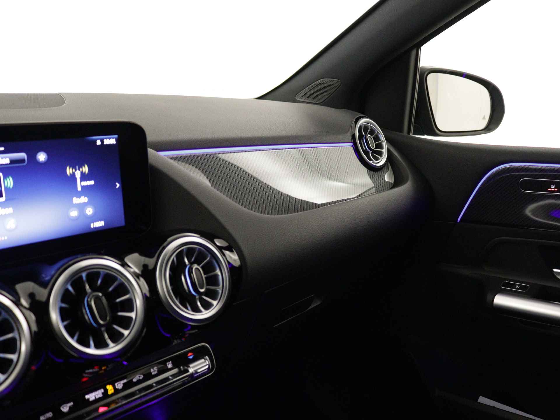 Mercedes-Benz B-Klasse 250 e AMG Line | Nightpakket | Premium pakket | USB-pakket Plus | EASY PACK achterklep | Keyless-Go comfortpakket | Dodehoekassistent | Verwarmde stoelen vooraan | MBUX augmented reality voor navigatie | - 20/39
