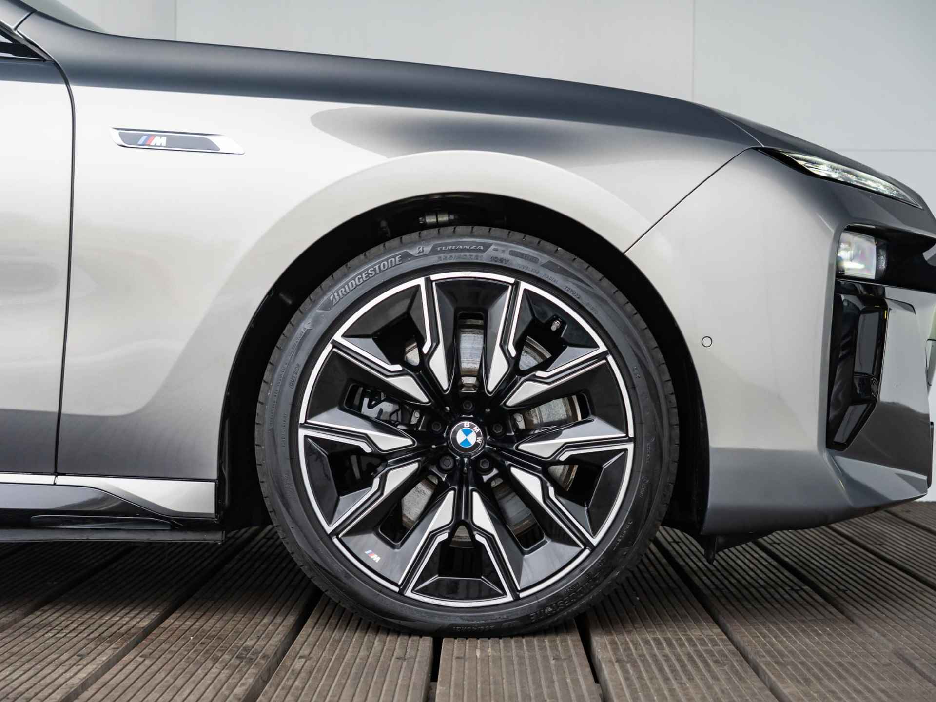 BMW i7 Sedan M70 xDrive Innovation Pack | Exclusive Lounge | | Driving Assistent Professional | Executive Drive Pro | Integral Active Steering | 21 inch | Sky Lounge - 6/61