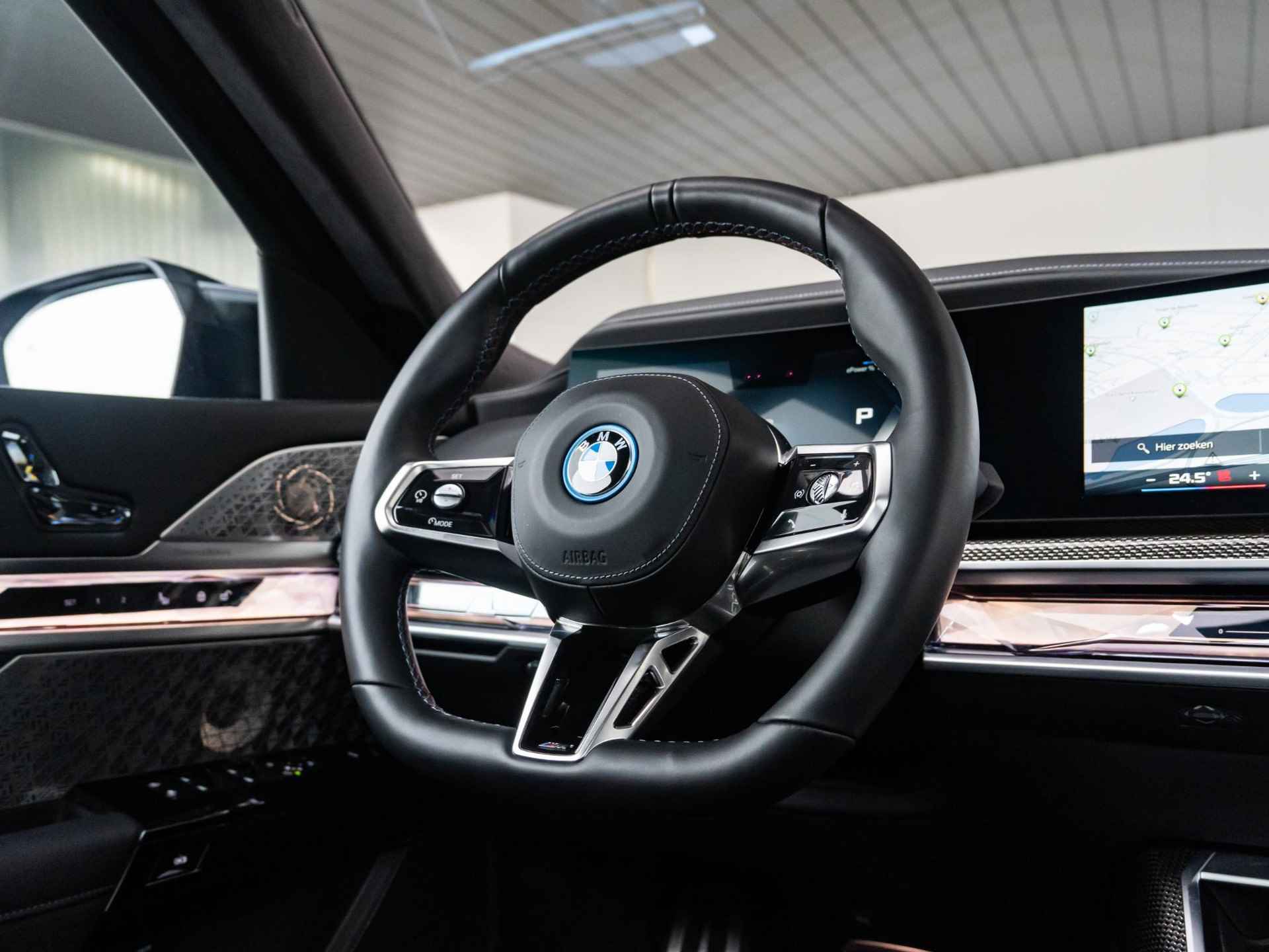 BMW i7 Sedan M70 xDrive Innovation Pack | Exclusive Lounge | | Driving Assistent Professional | Executive Drive Pro | Integral Active Steering | 21 inch | Sky Lounge - 18/61