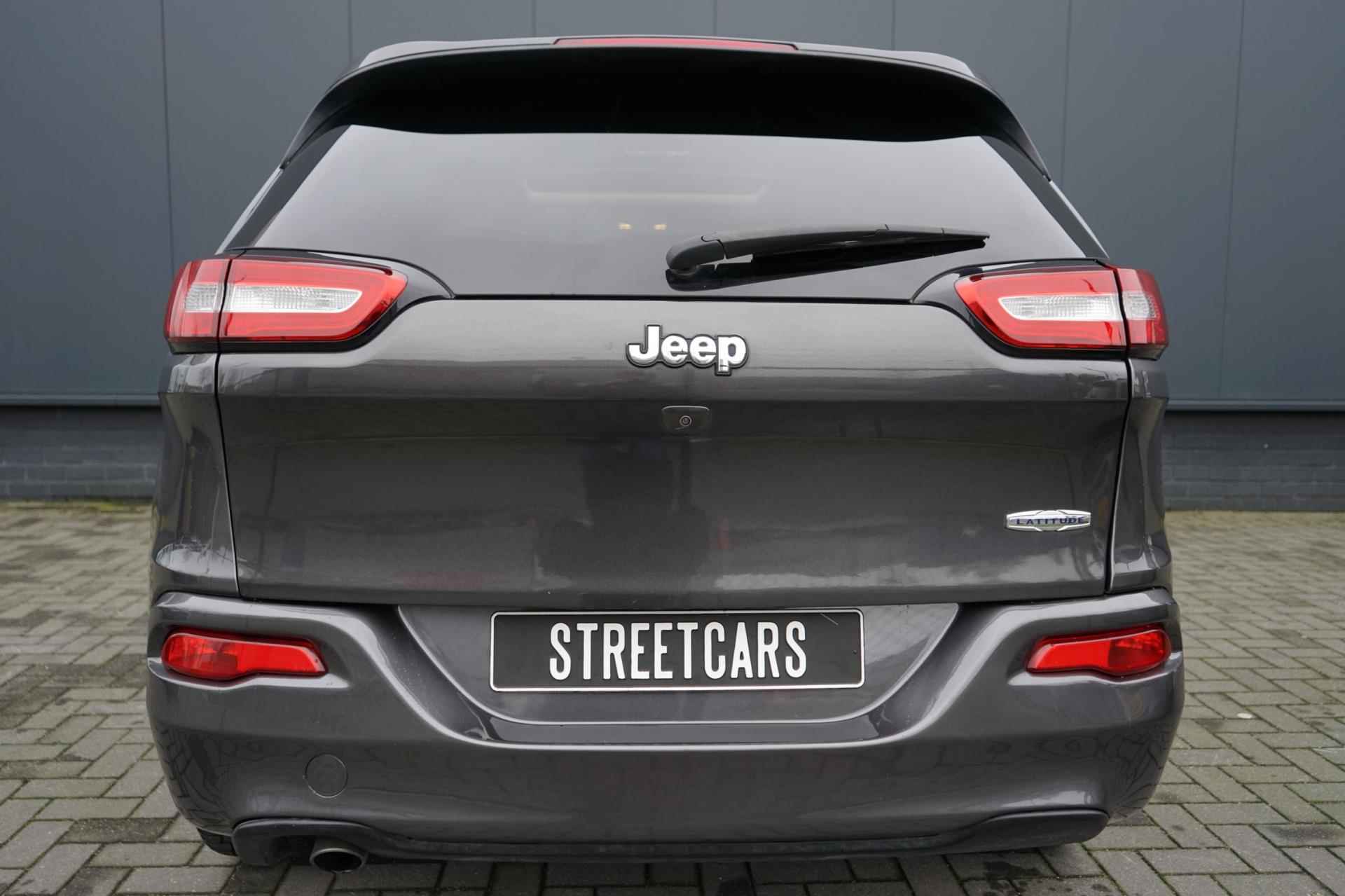 Jeep CHEROKEE 2.4 Latitude /Pano /U connect /1 jaar garantie - 3/29