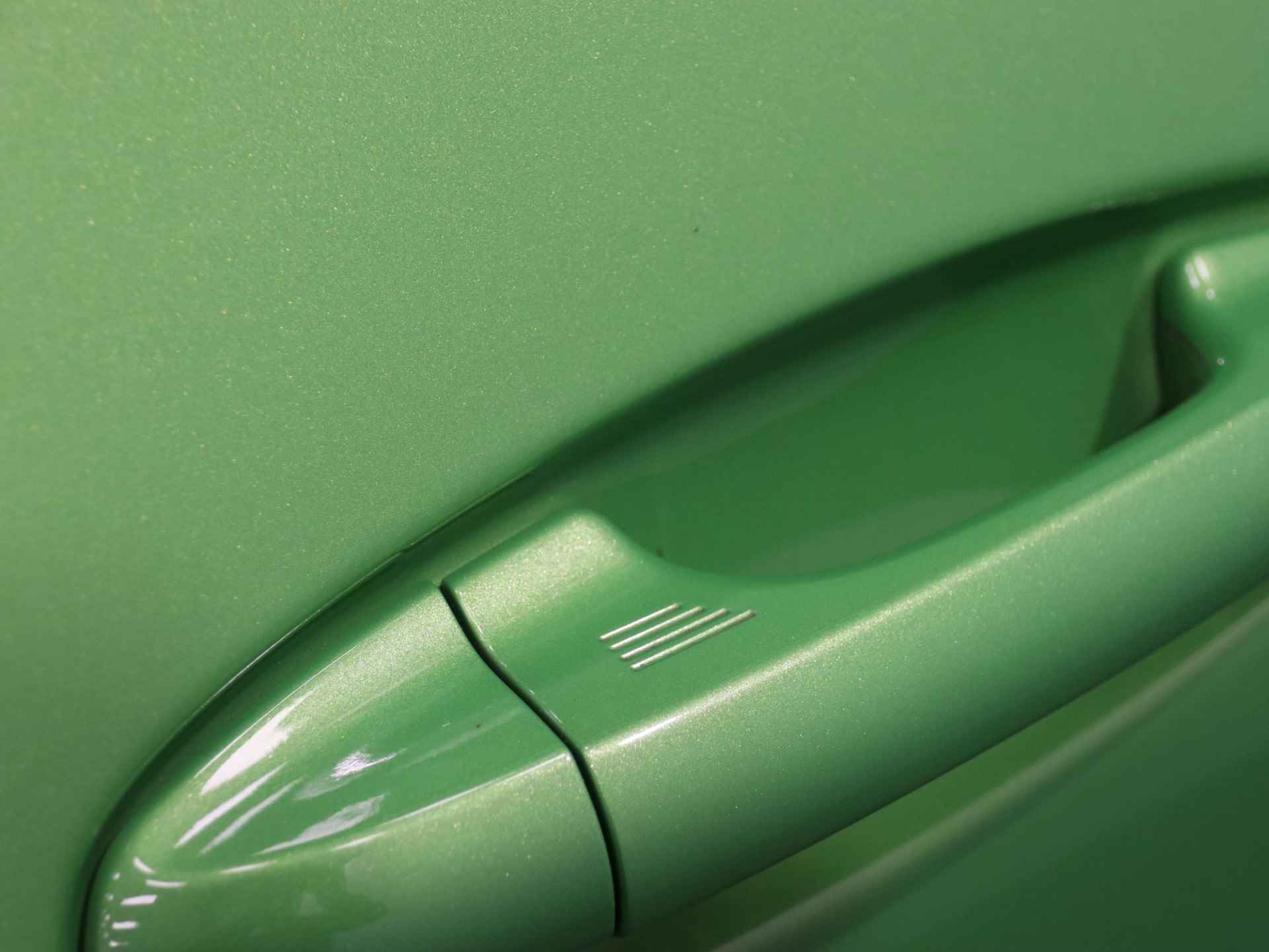Ford Puma 1.5 EcoBoost ST-X | 200 PK | Performance Pack | Mean Green | Panorama Dak | Elektrische Achterklep | Driver Assistance Pack - 18/45