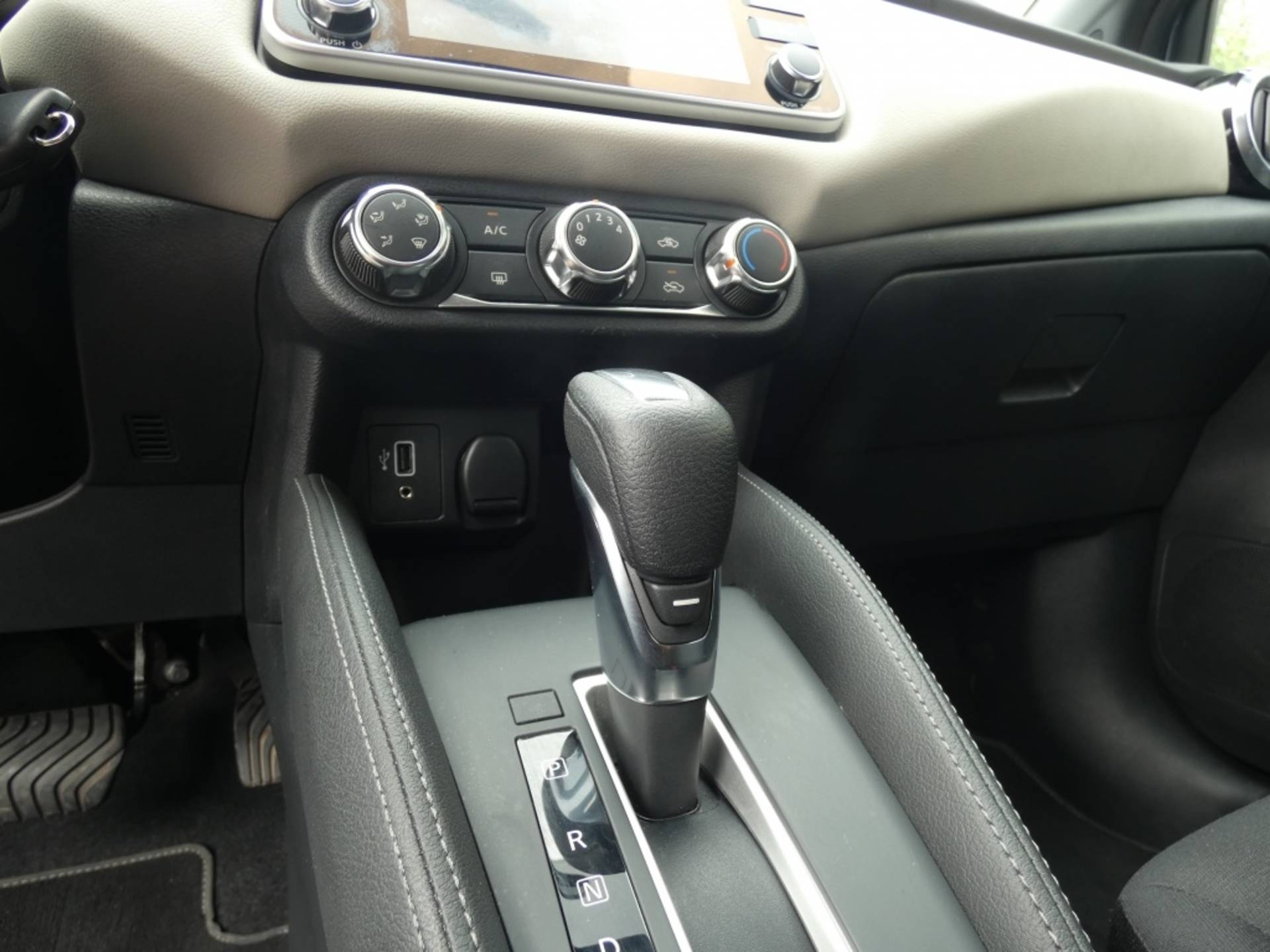Nissan Micra 1.0 IG-T Acenta | Automaat | DAB radio/Andoid auto - 13/22