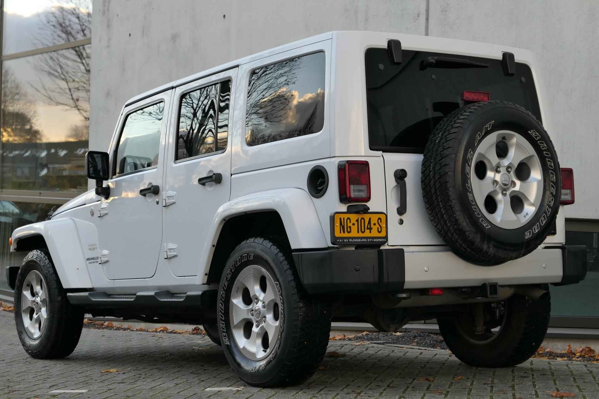 Jeep Wrangler Unlimited 3.6 Sahara Facelift 284pk NAP Leder Cruise PDC Stoelverwarming - 3/25