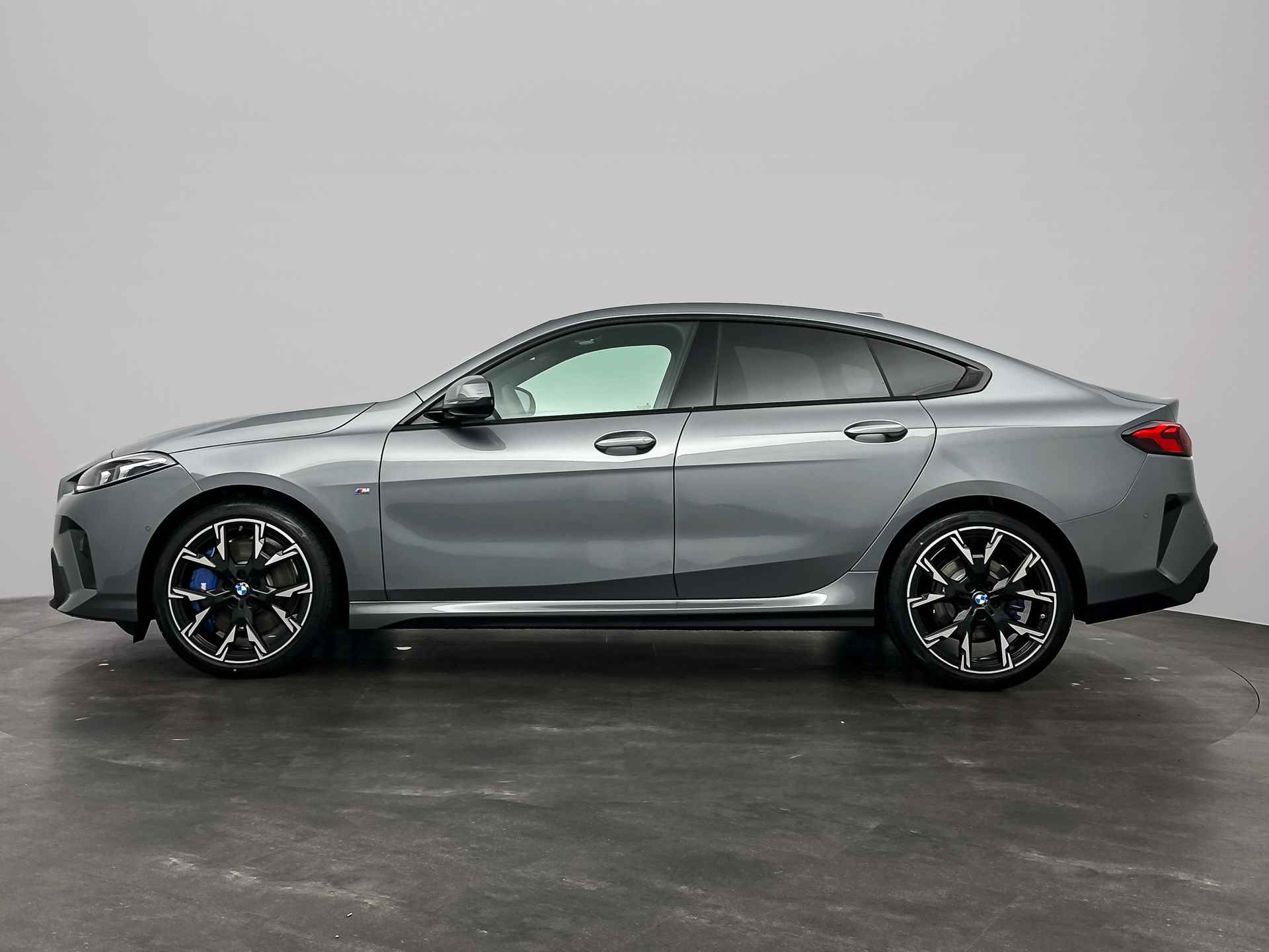 BMW 2 Serie 220 Gran Coupé M-Sportpakket | Glazen Panoramadak | Driving Assistant Plus | - 8/56