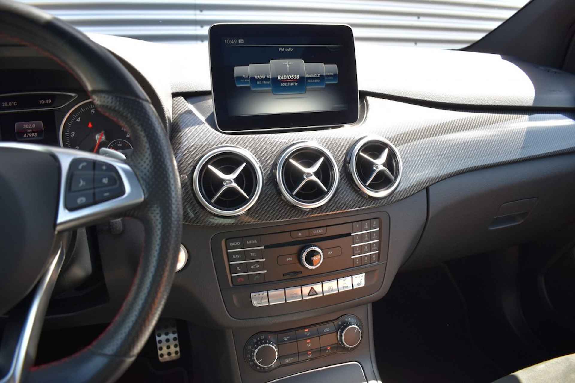 MERCEDES-BENZ B-klasse 180 BNS SOLUTION AMG / P.DAK / P.CAMERA / LED PAKKET - 34/50