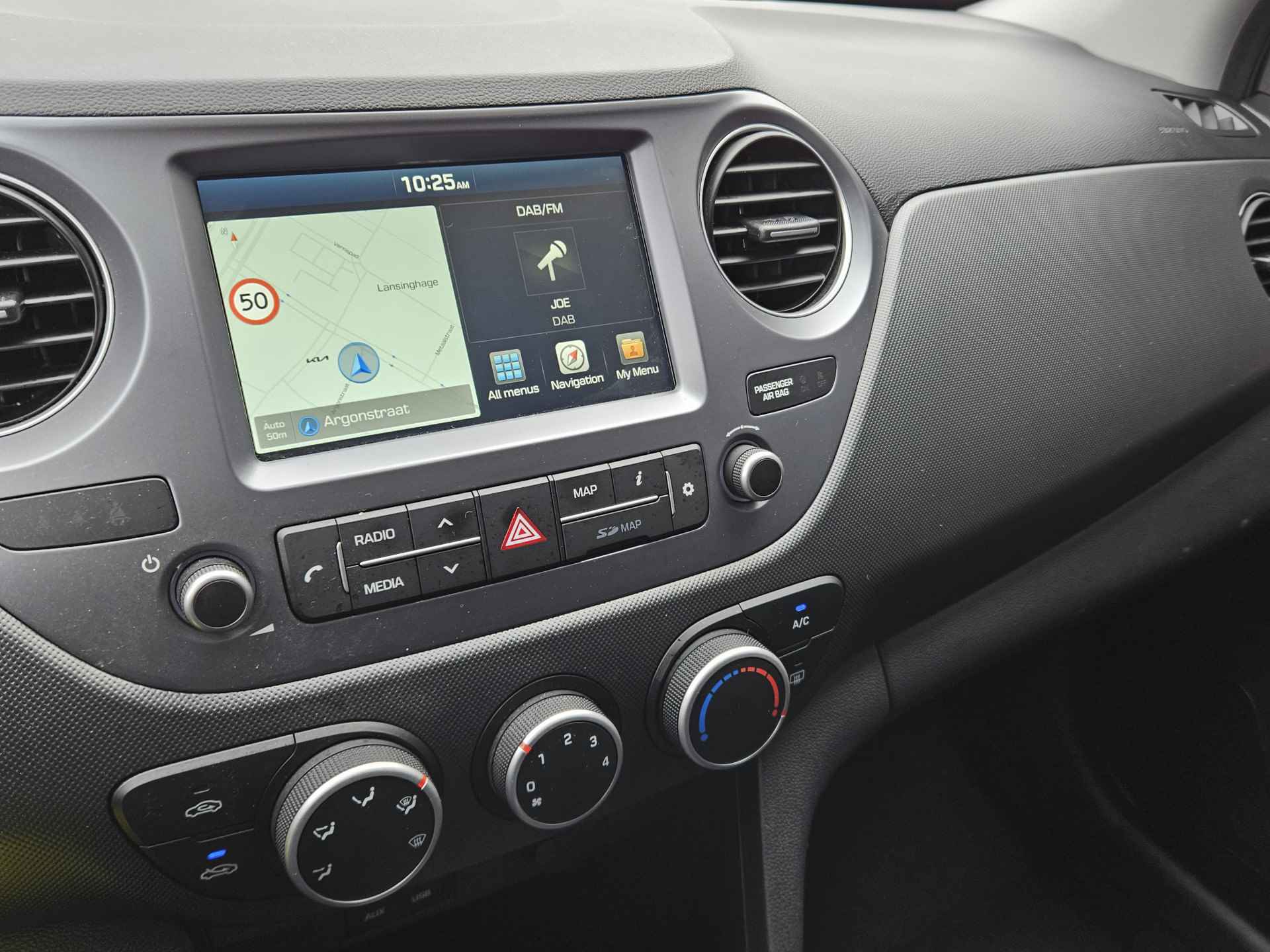 Hyundai i10 1.0i Comfort Navigatie | Bluetooth | Parkeersensoren - 22/33
