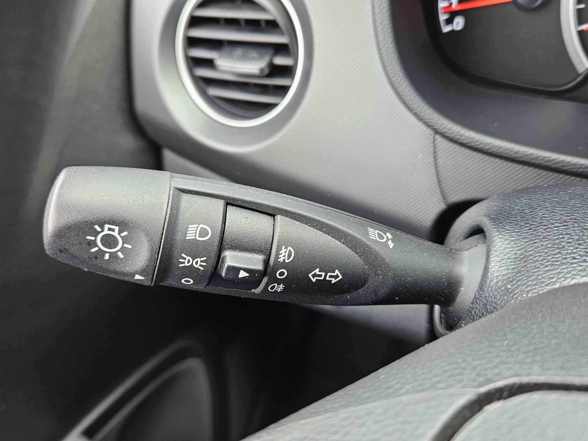 Hyundai i10 1.0i Comfort Navigatie | Bluetooth | Parkeersensoren - 26/33