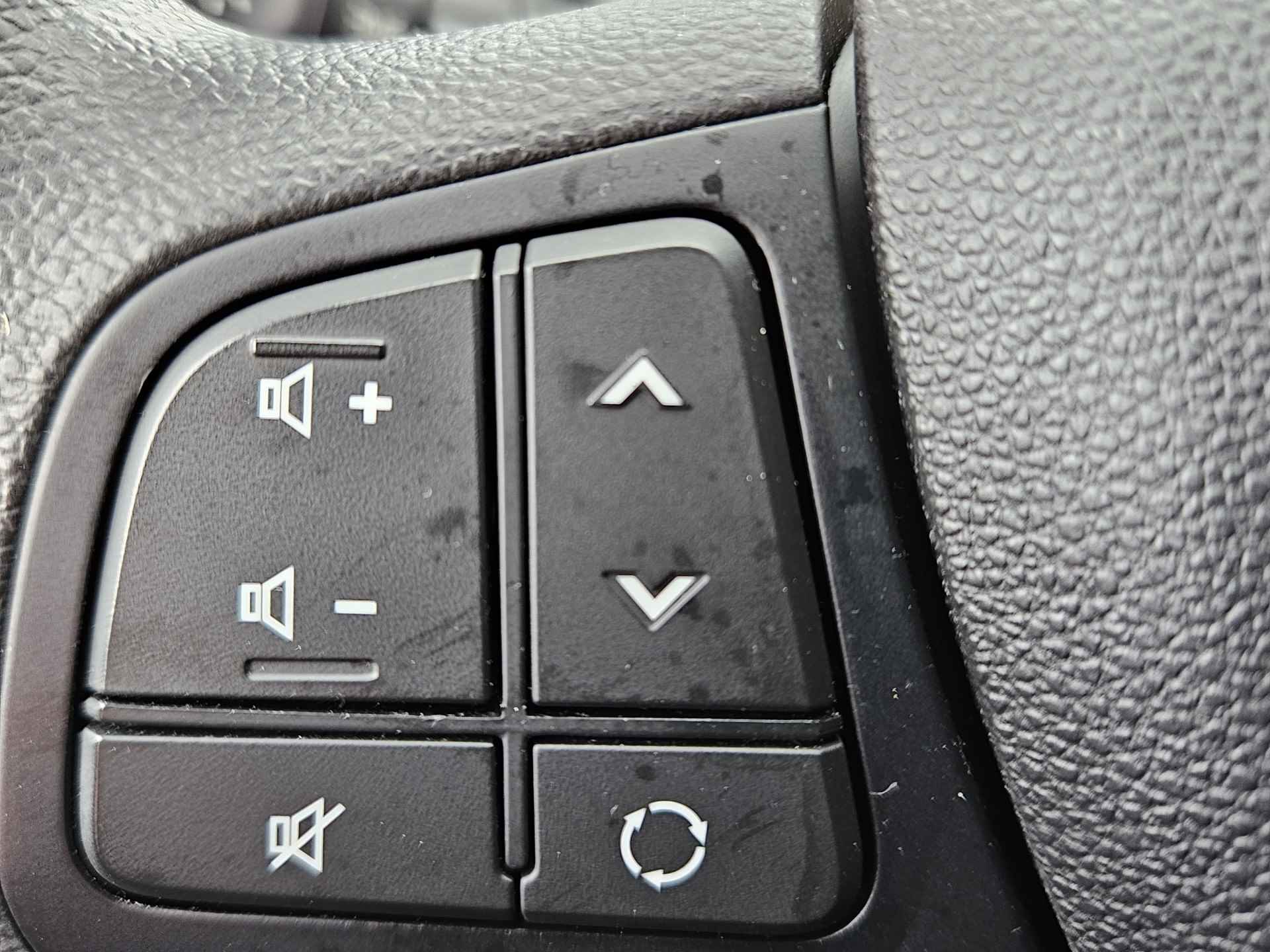 Hyundai i10 1.0i Comfort Navigatie | Bluetooth | Parkeersensoren - 27/33