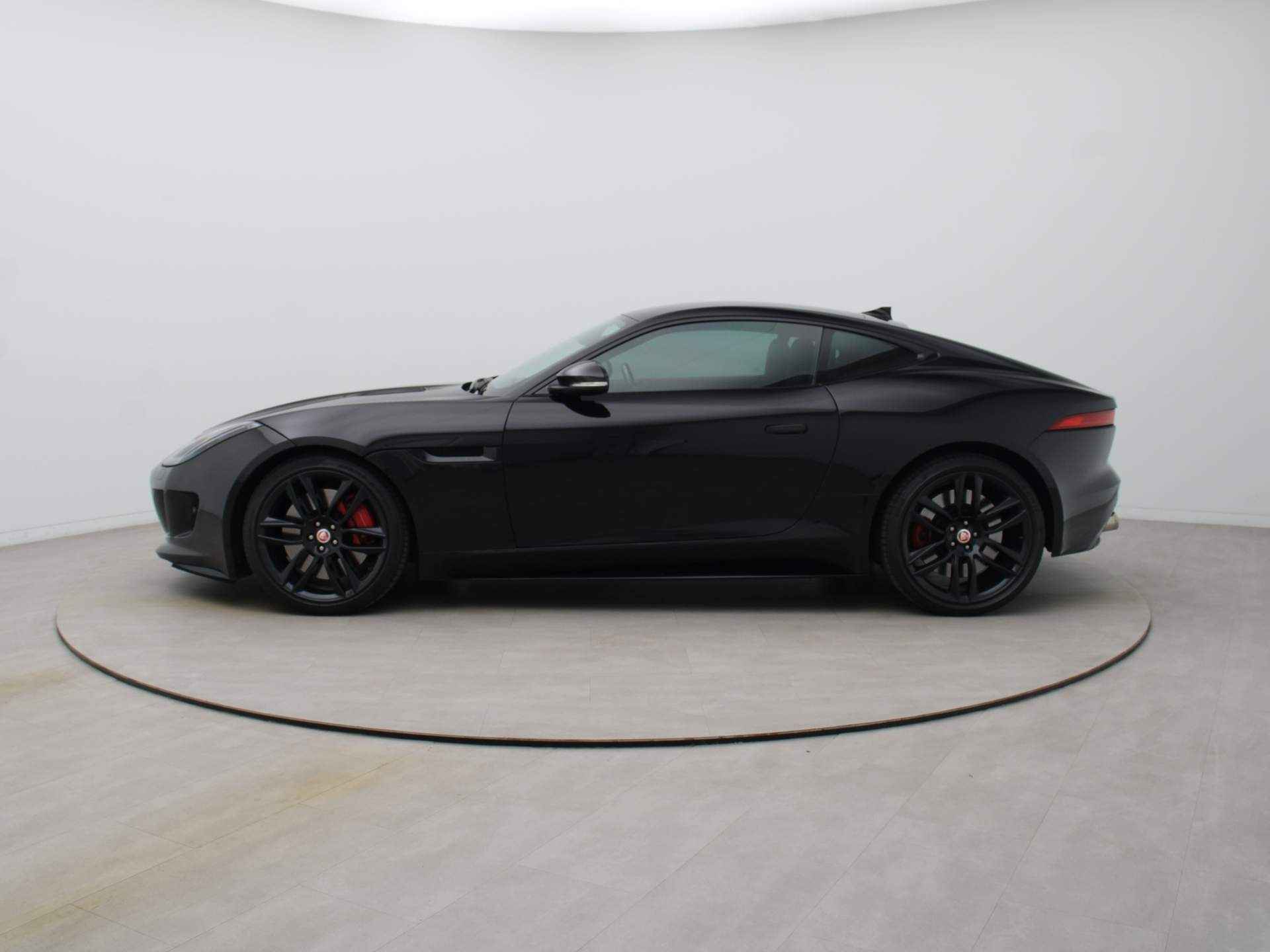 Jaguar F-Type 551pk 5.0 V8 R Coupé Panoramadak | Camera | Meridian | Full Option - 22/45